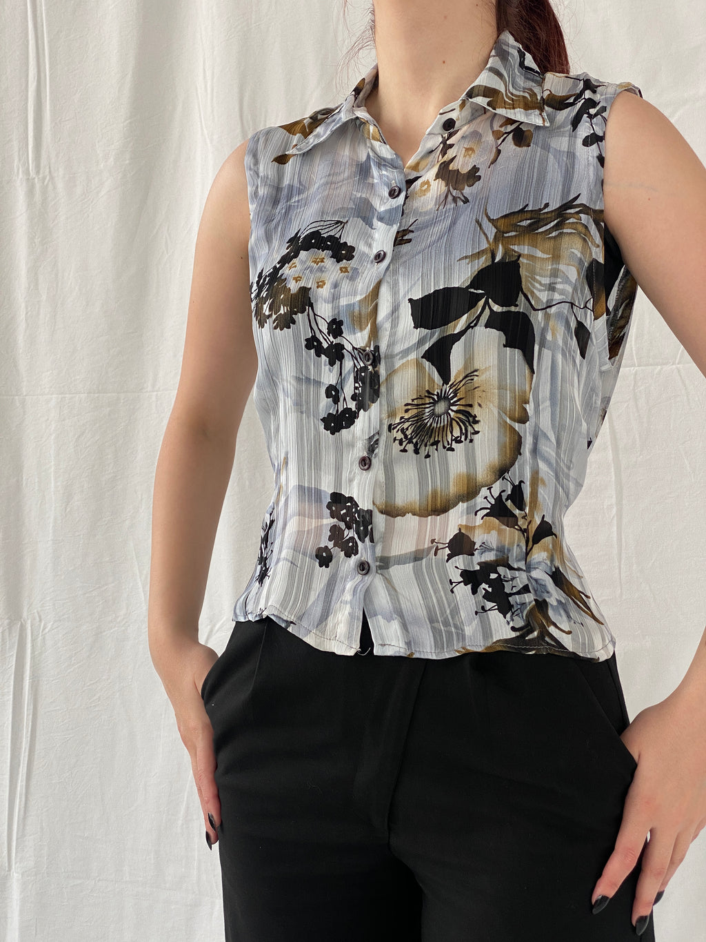 Vintage Fashionway Women’s Sheer Floral Sleeveless Buttoned Shirt - L