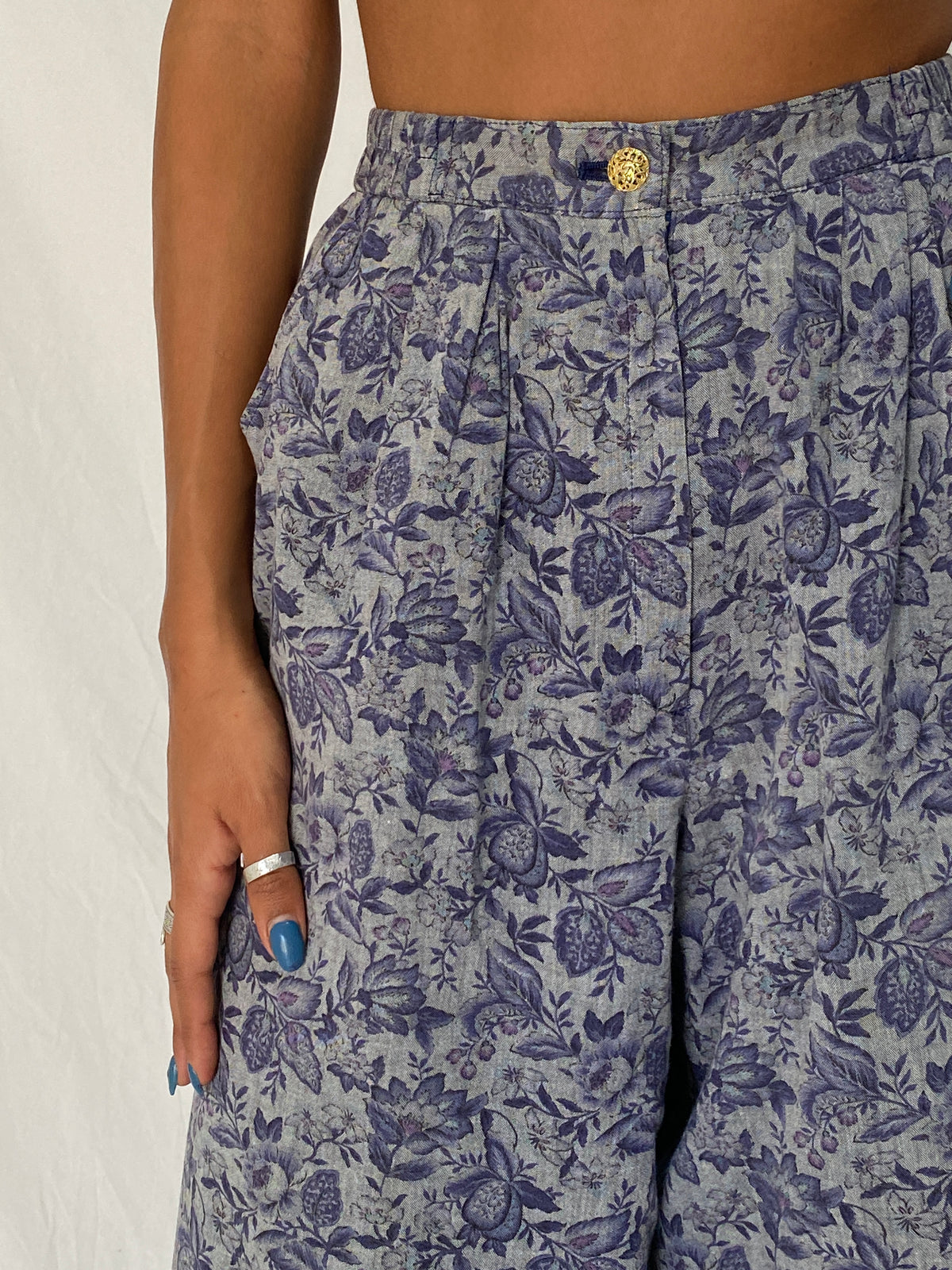 Vintage 90s Toa Lady’s Tokyo Grey Floral Wide Leg Culotte Pants - XS Vintage 90s Toa Lady’s Tokyo Grey Floral Wide Leg Culotte Pants - XS