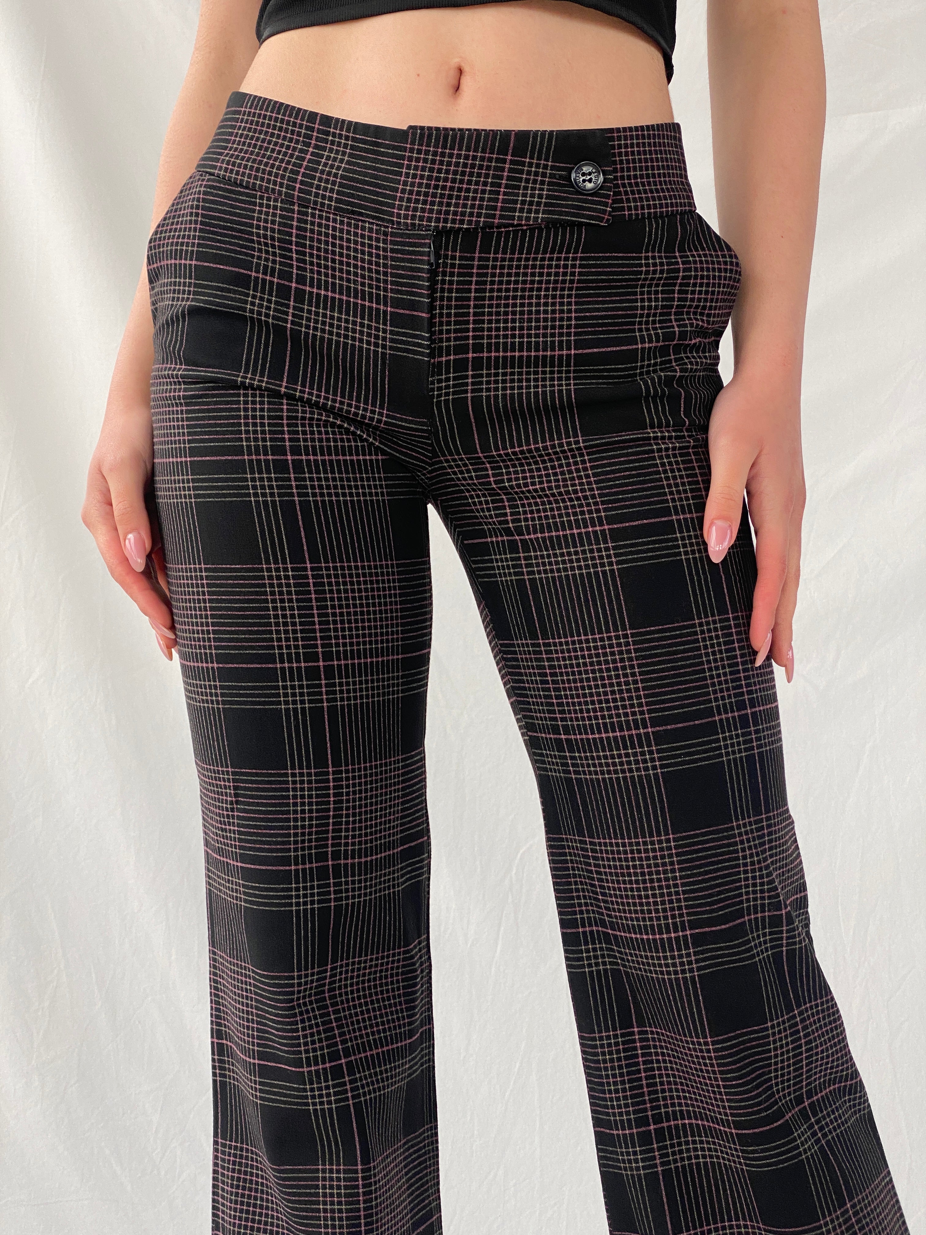 Legio Mayinda Women’s Black and Pink Plaid Flare Leg Work Pants - XS