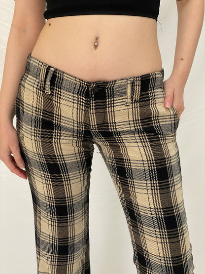 Vintage Y2K Freeman T. Porter Beige & Black Plaid Low Rise Flare Pants - M
