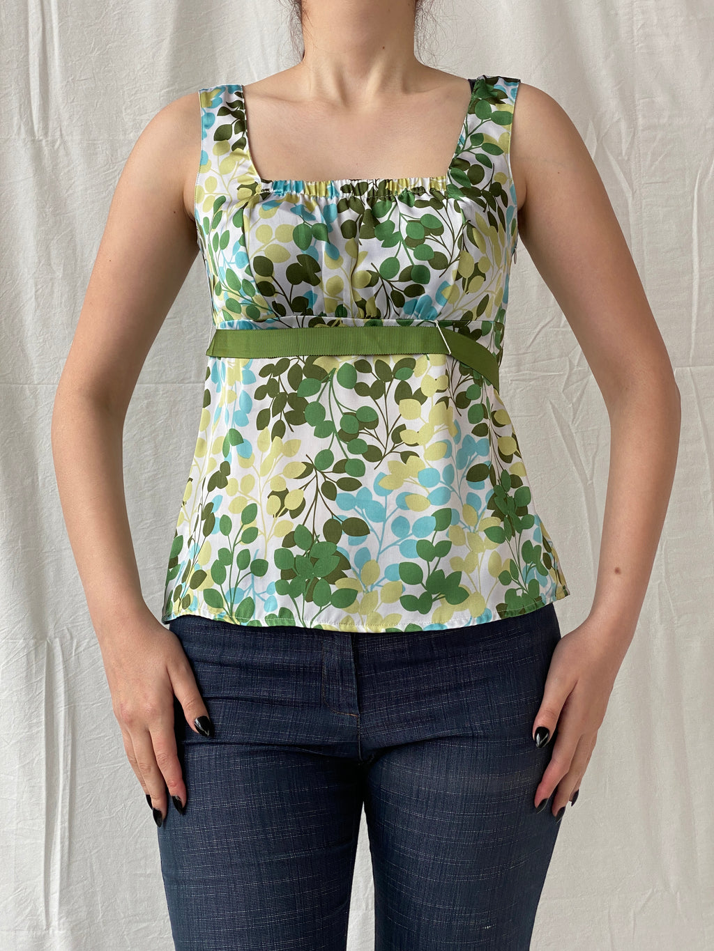 Ann Taylor LOFT Cottage Core Leaf Print Green Sleeveless Blouse - S