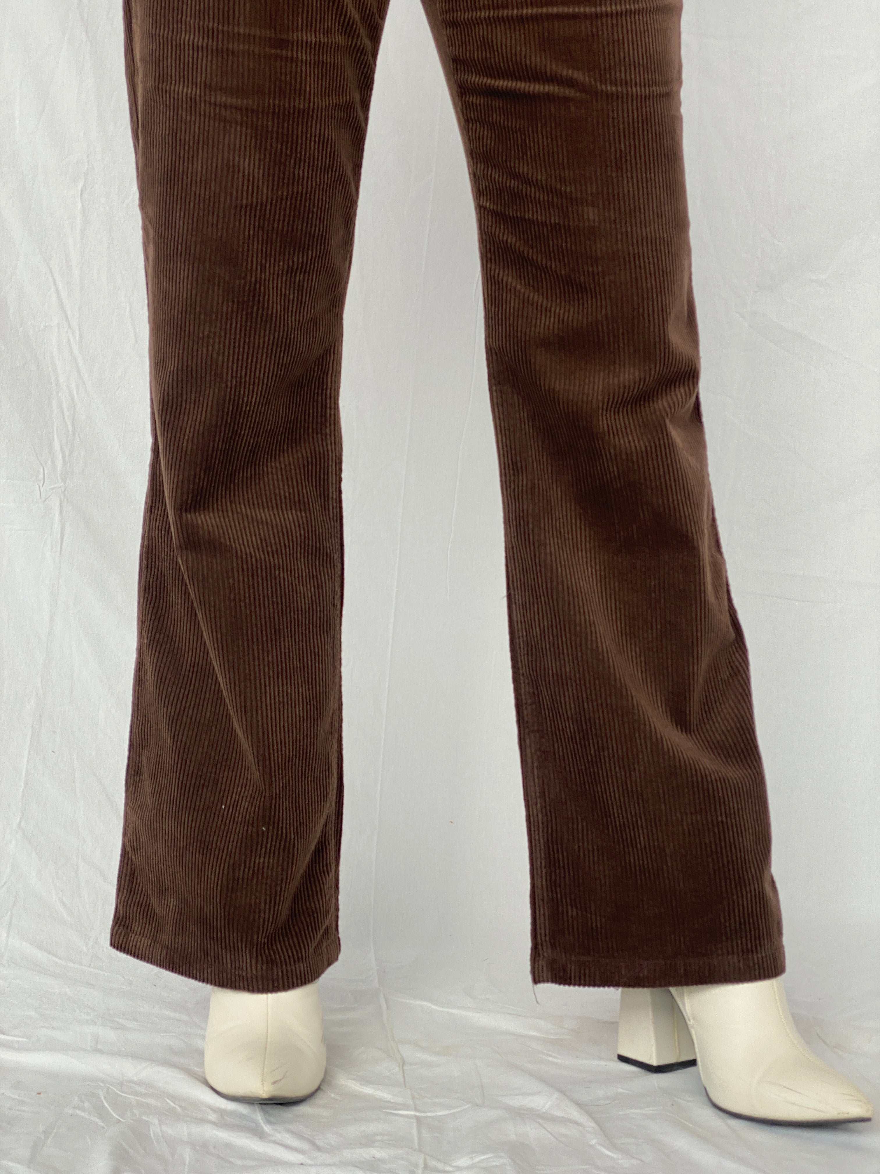 SOFIE D'HOORE بنطلون نسائي من قماش مخملي بني بقصة مستقيمة - 38 يورو