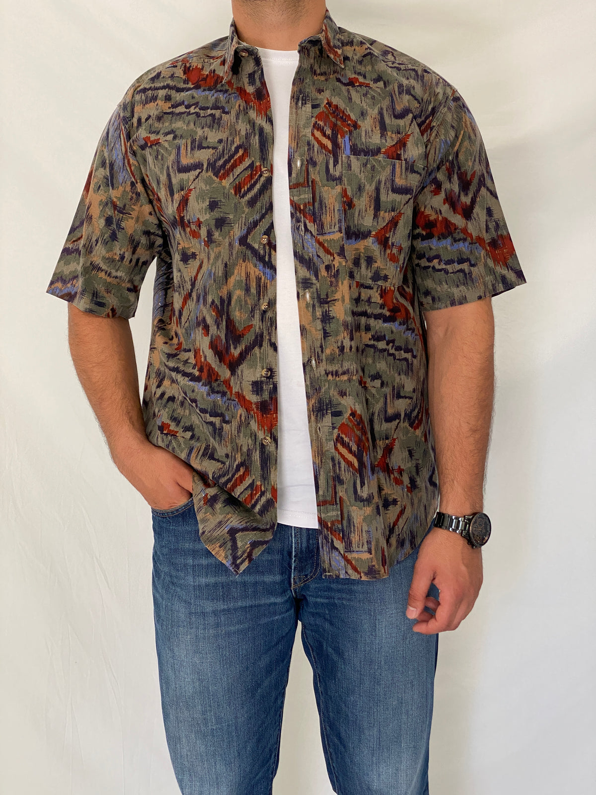 Vintage Bachrach Abstract Short Sleeve Olive Cotton Blend Shirt – L Vintage Bachrach Abstract Short Sleeve Olive Cotton Blend Shirt – L