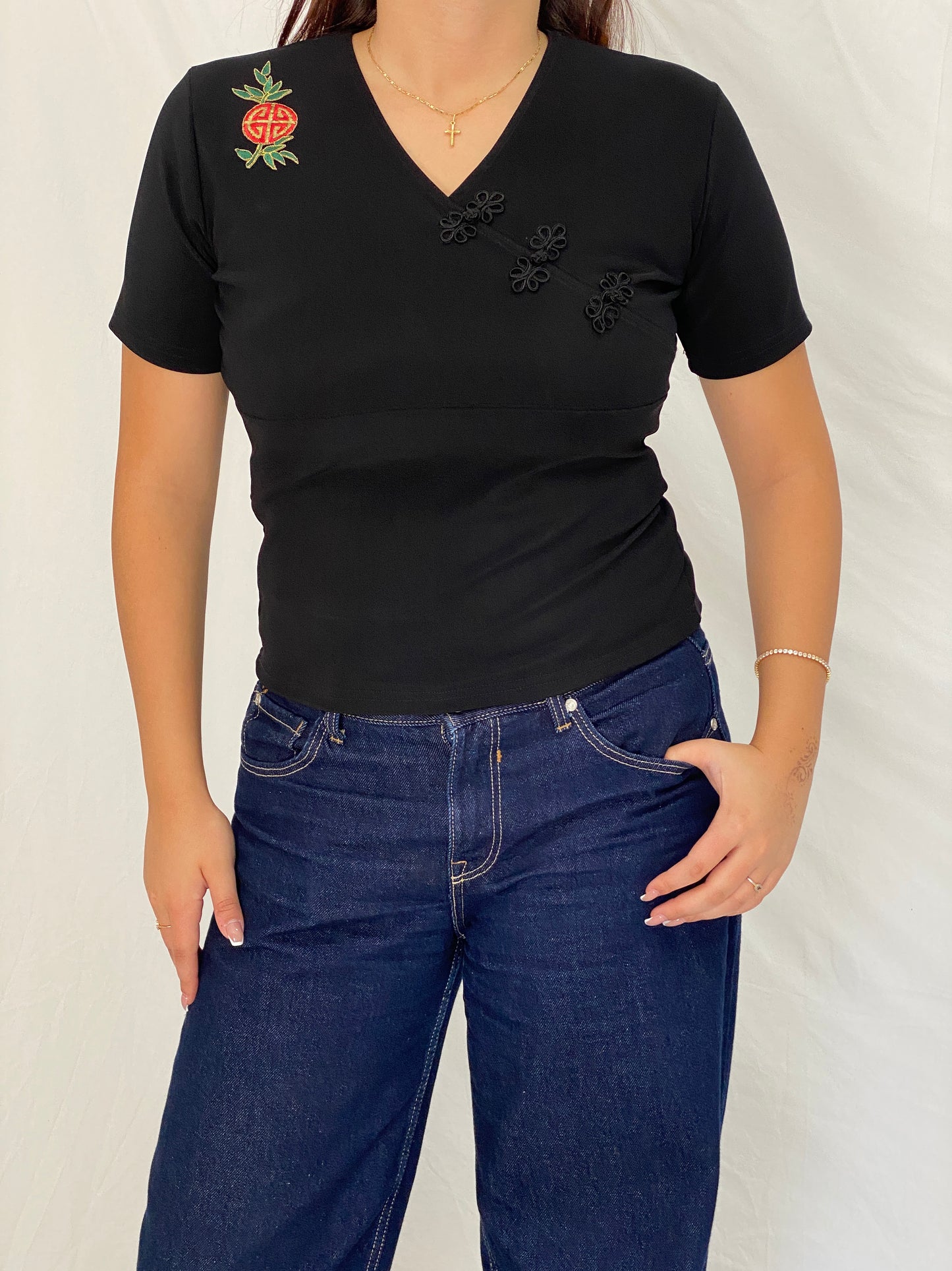 Vintage Y2K Western Connection Black Mandarin-Inspired Embroidered Stretch Top - L