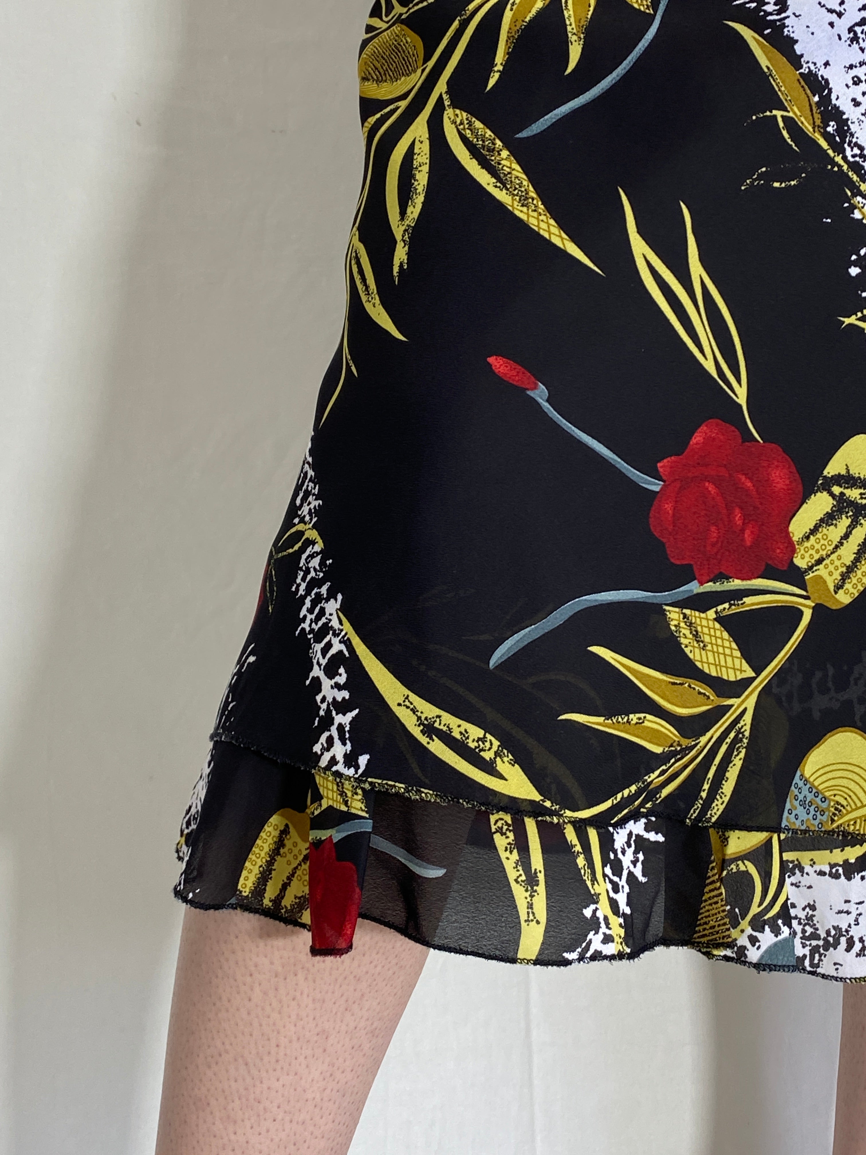 Vintage 90s Black Red Floral Print Midi Skirt - L