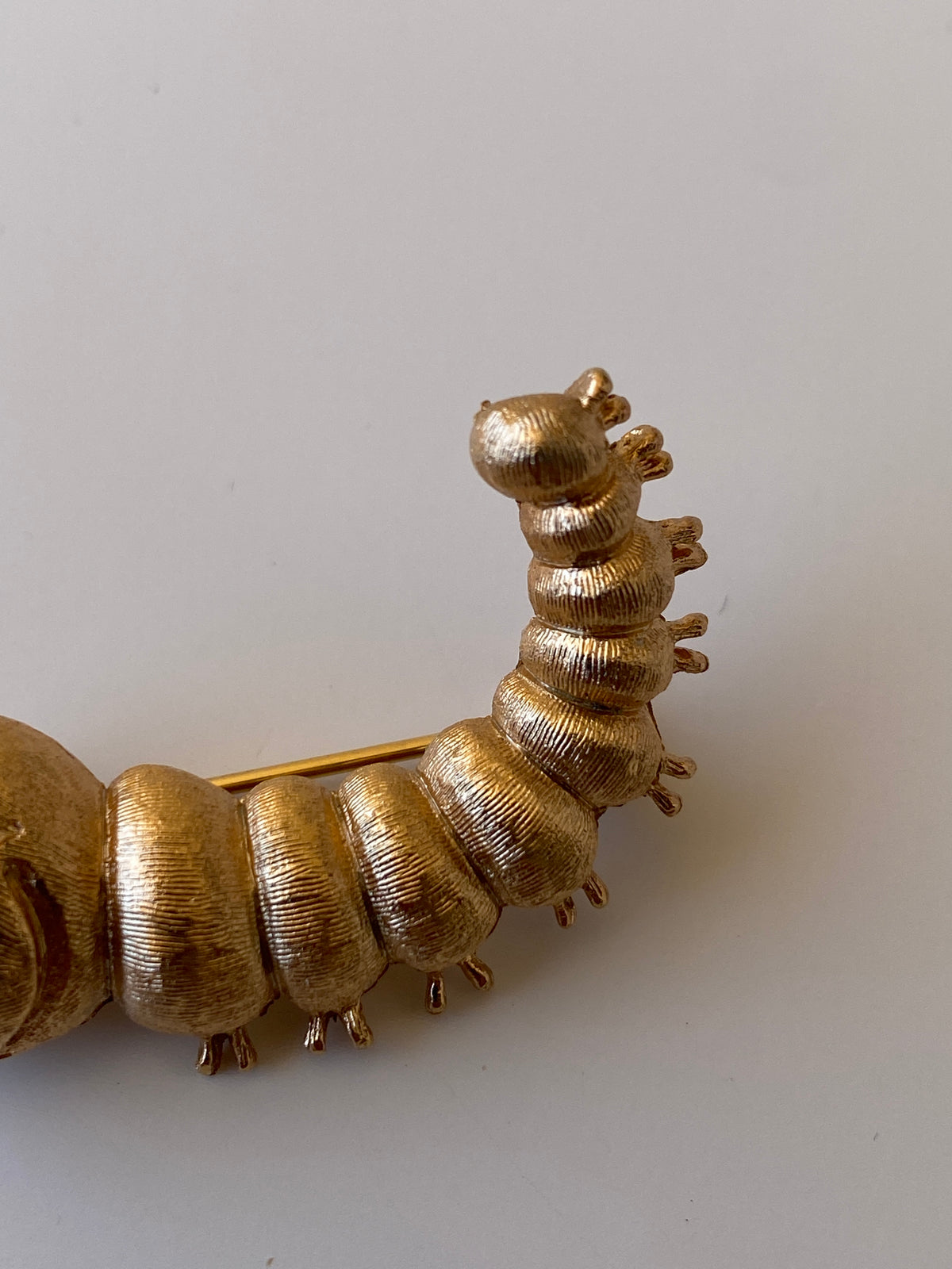 Vintage Napier Gold Tone Caterpillar Brooch Whimsical Figural Designer Pin Vintage Napier Gold Tone Caterpillar Brooch Whimsical Figural Designer Pin