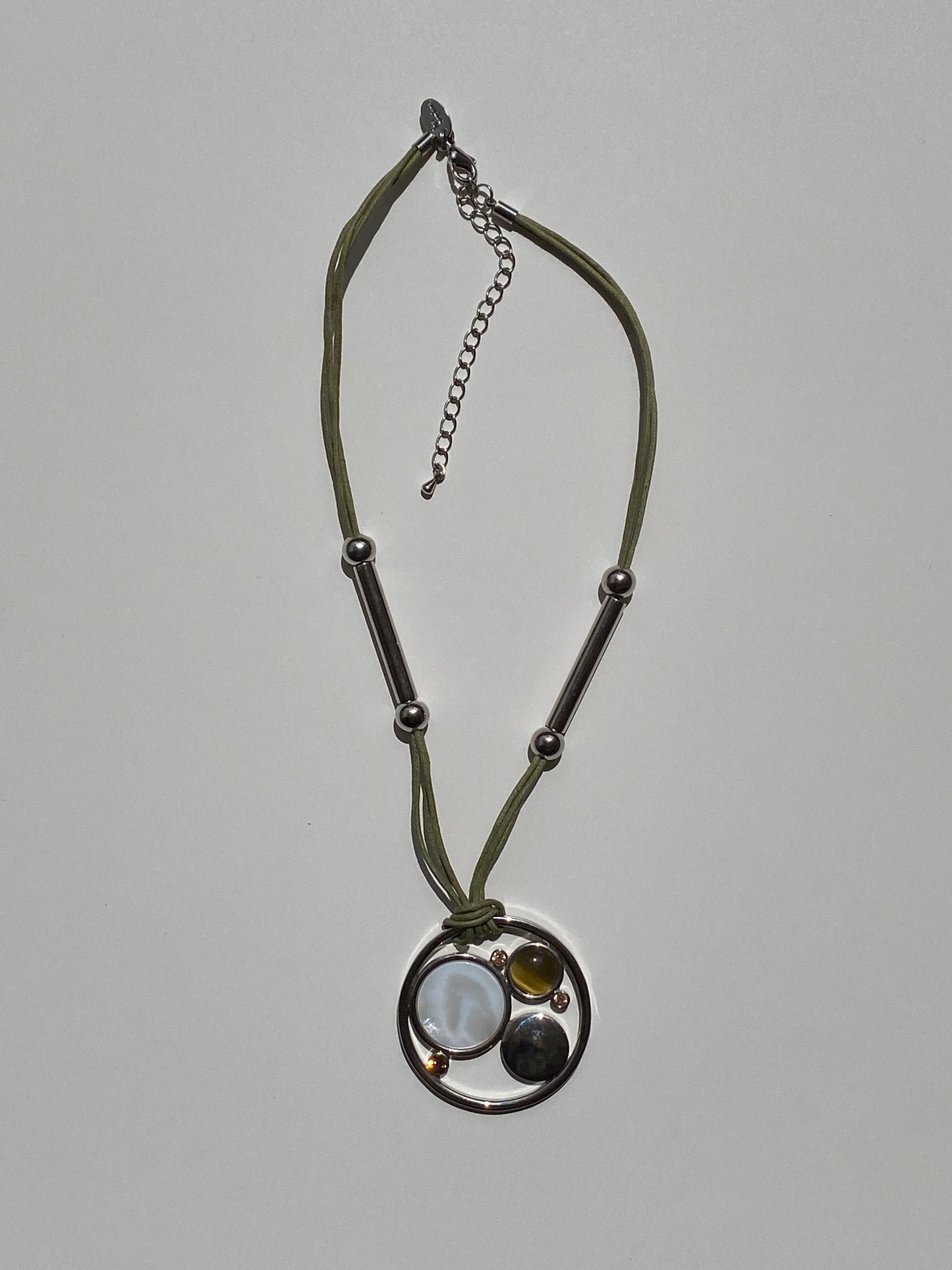 Vintage Y2K Lia Sophia Olive Cord & Gunmetal Multi-Stone Circle Pendant Necklace
