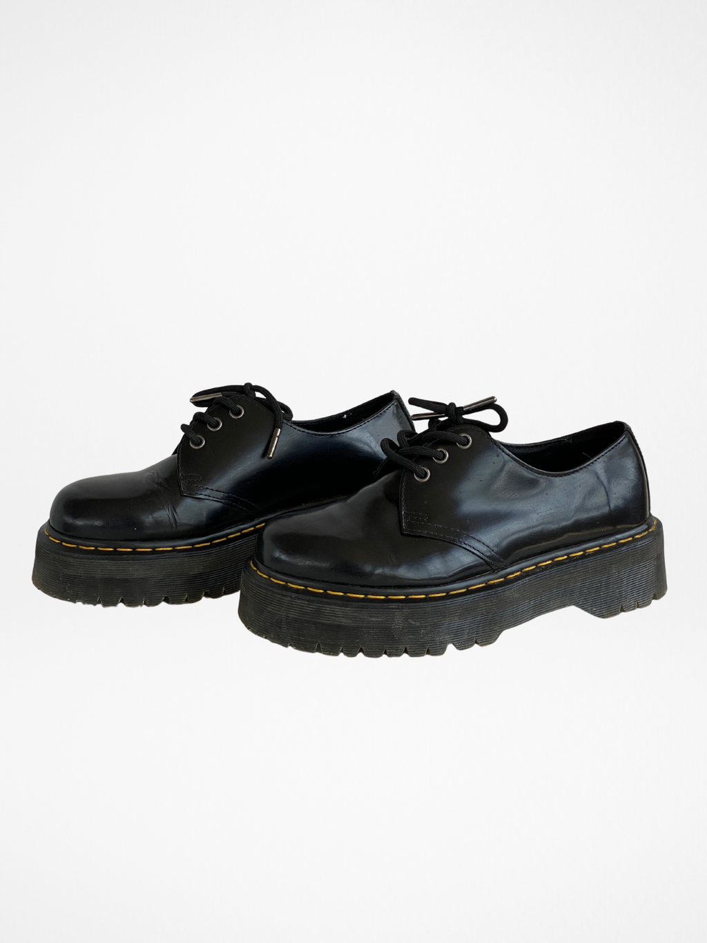 حذاء ديربي من دكتور مارتنز دوكس، جلد أسود، ذو نعل سميك، برباط، مقاس أوروبي ٤١