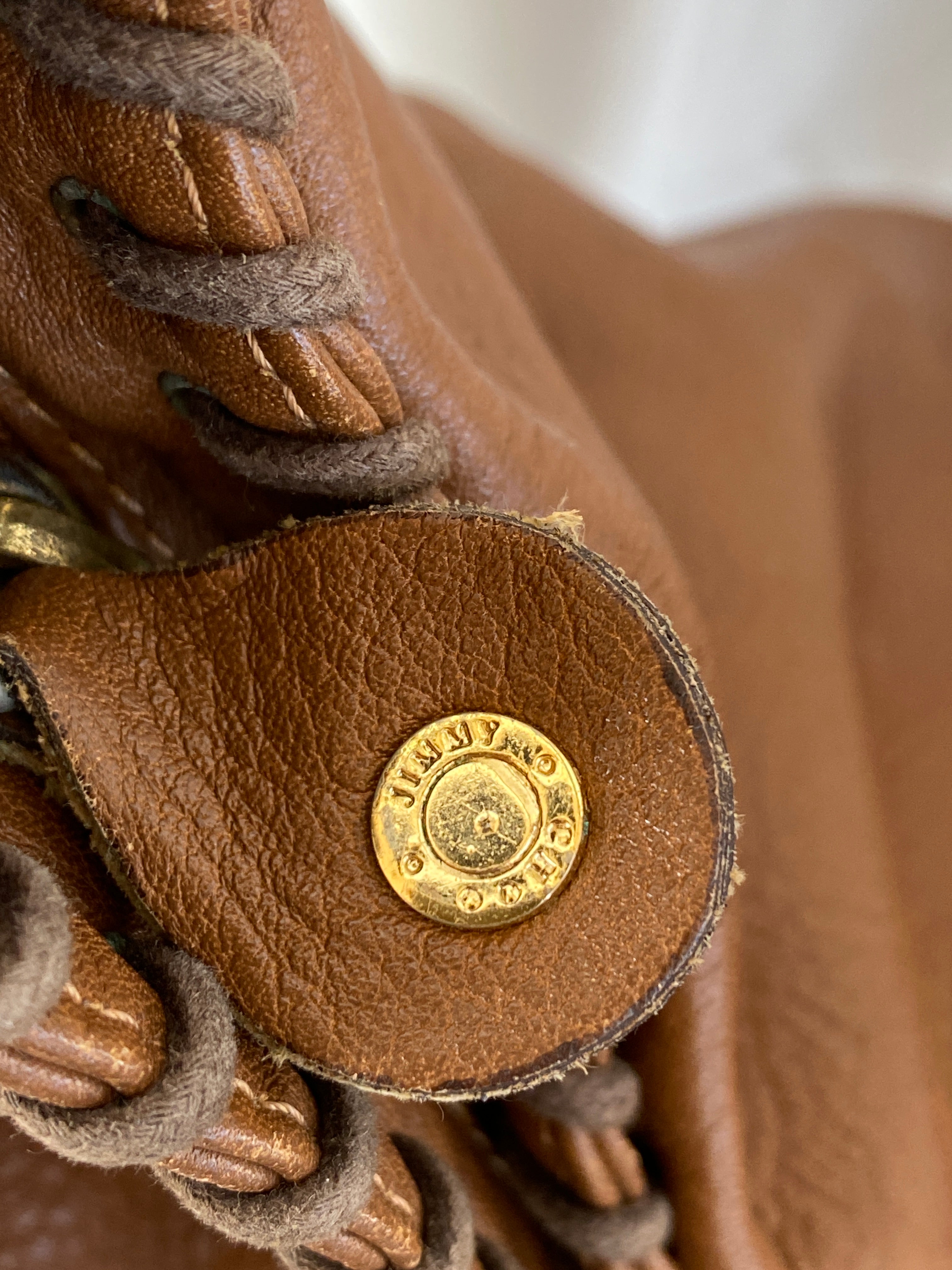 حقيبة كتف هوبو كبيرة من الجلد البني من جيمي تشو Y2K