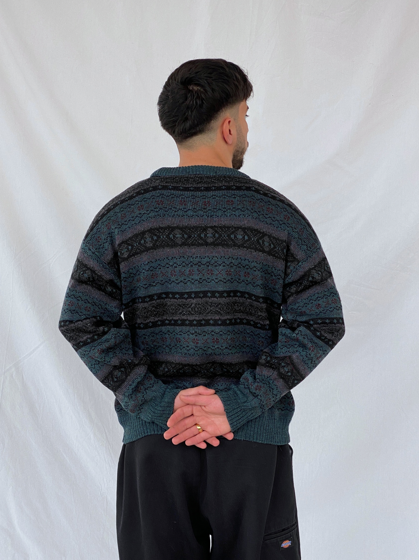 Vintage 90s MC Men’s Casuals Geometric Abstract Striped Green Crew Neck Knitted Sweater - M