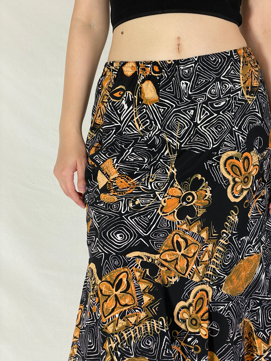 Vintage 90s Griffon Abstract Floral Black & Gold Print Midi Skirt – M