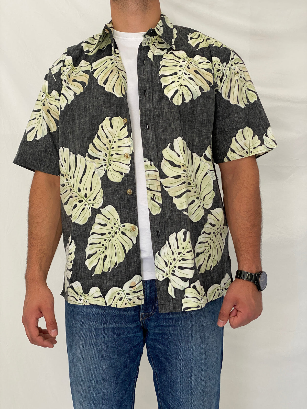 Vintage Cooke Street Honolulu Charcoal Cotton Aloha Shirt – L Vintage Cooke Street Honolulu Charcoal Cotton Aloha Shirt – L