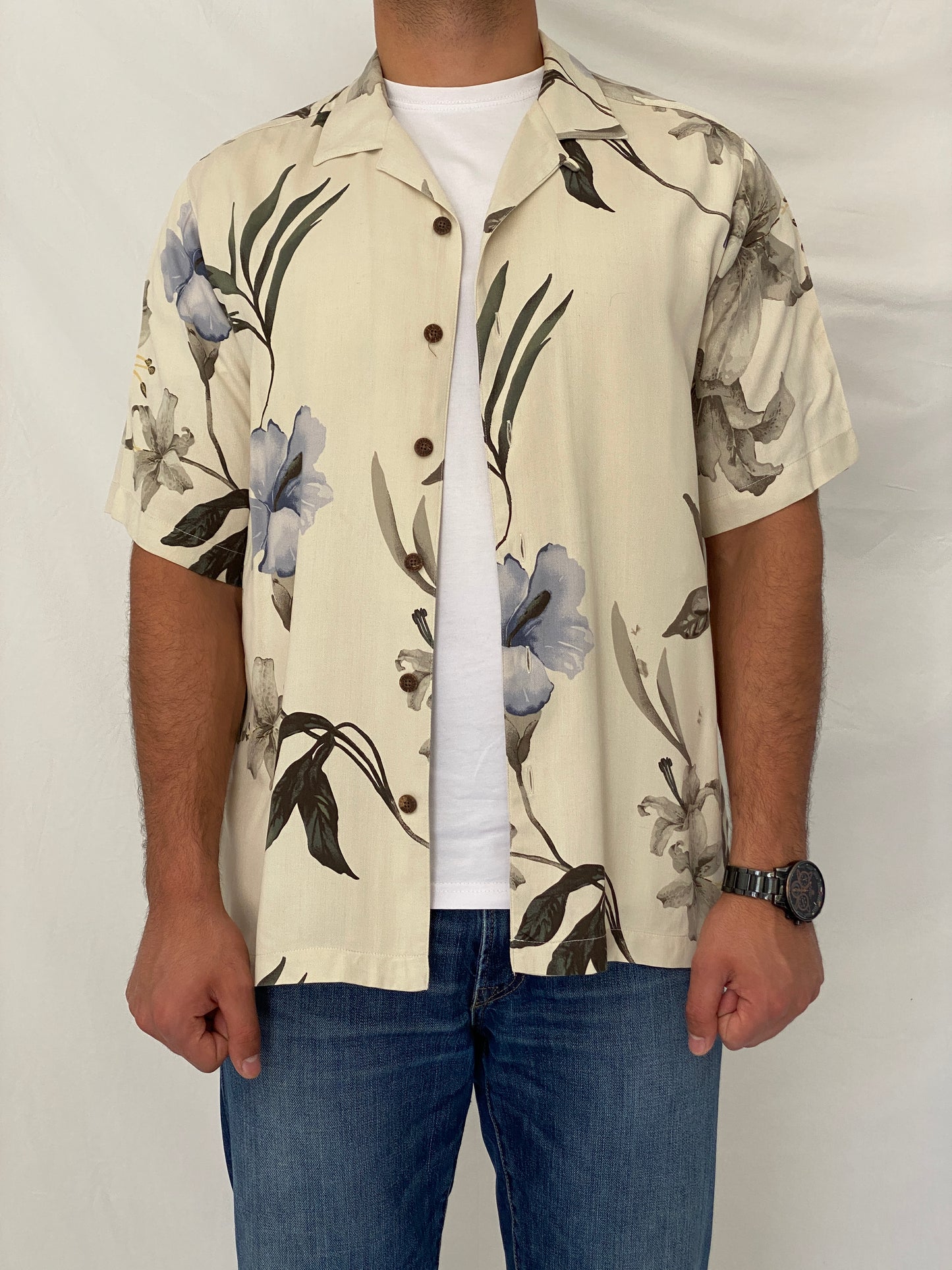Vintage Caribbean Joe Cream Floral 100% Silk Camp Tropical Shirt - M