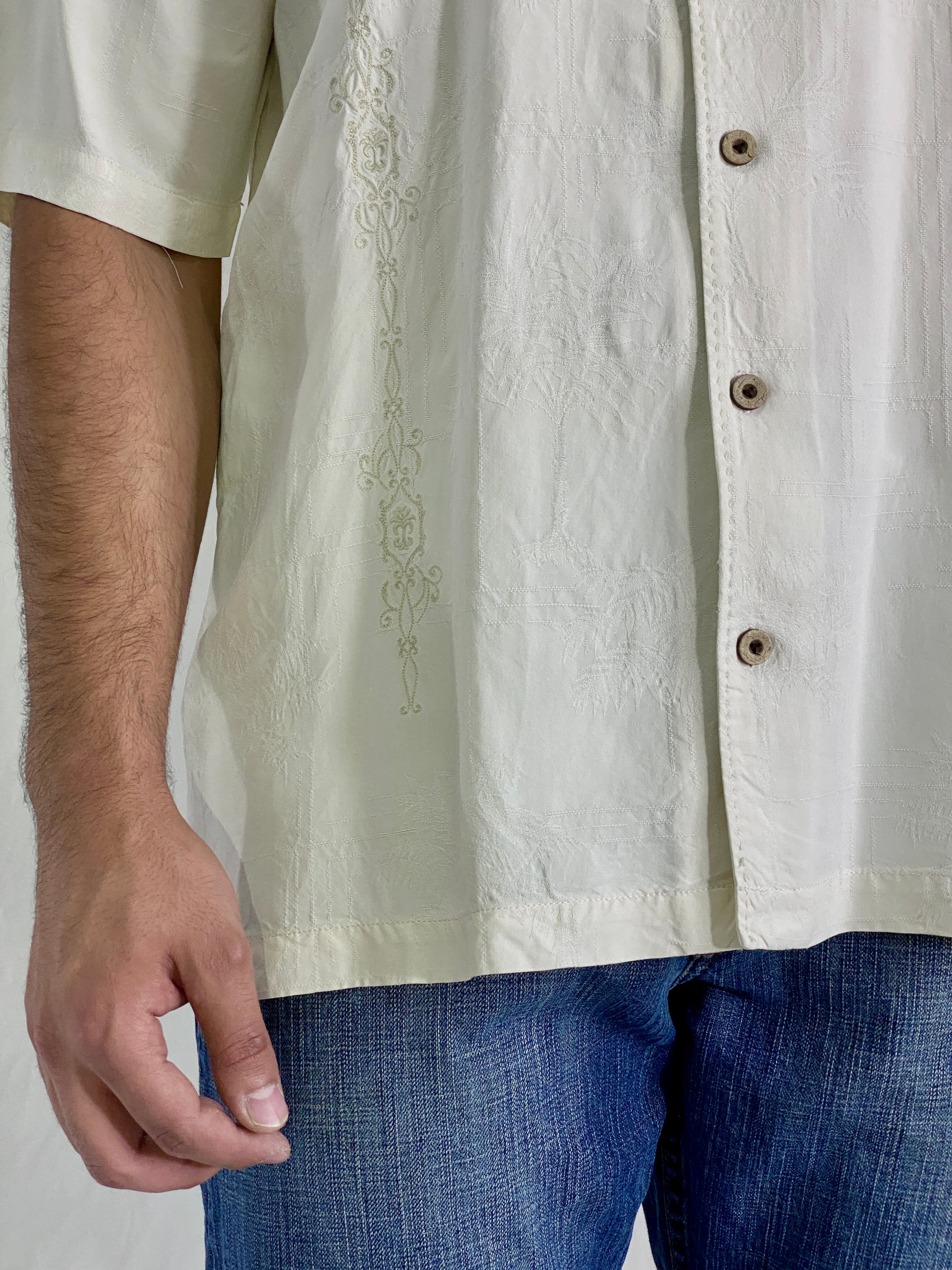 Tommy Bahama Silk Camp Lion Embroidery And Premium Cigars Design Men’s Shirt - L