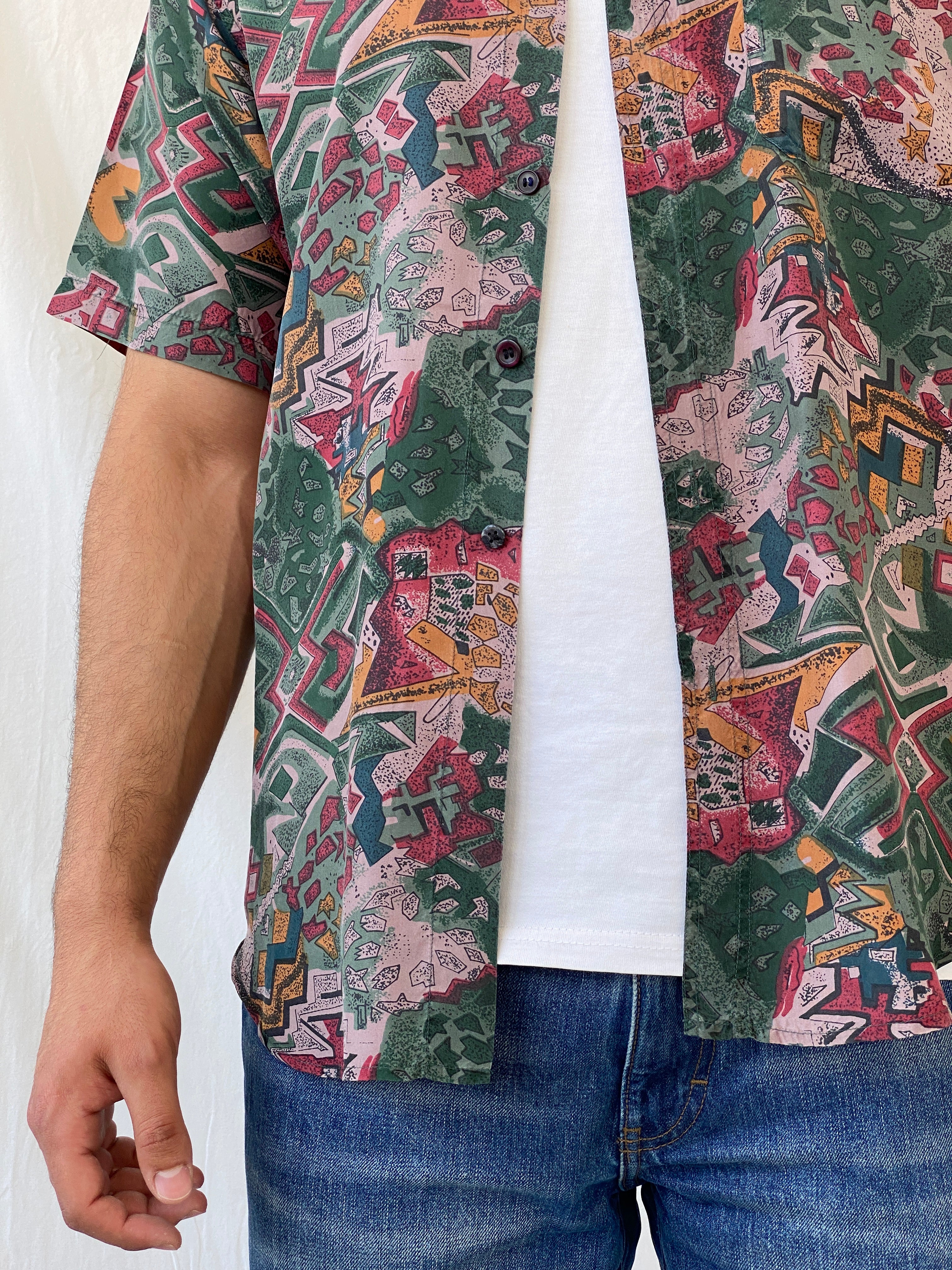 Vintage Shizhuang Abstract Men’s Short Sleeve Green Geometric Shirt - L