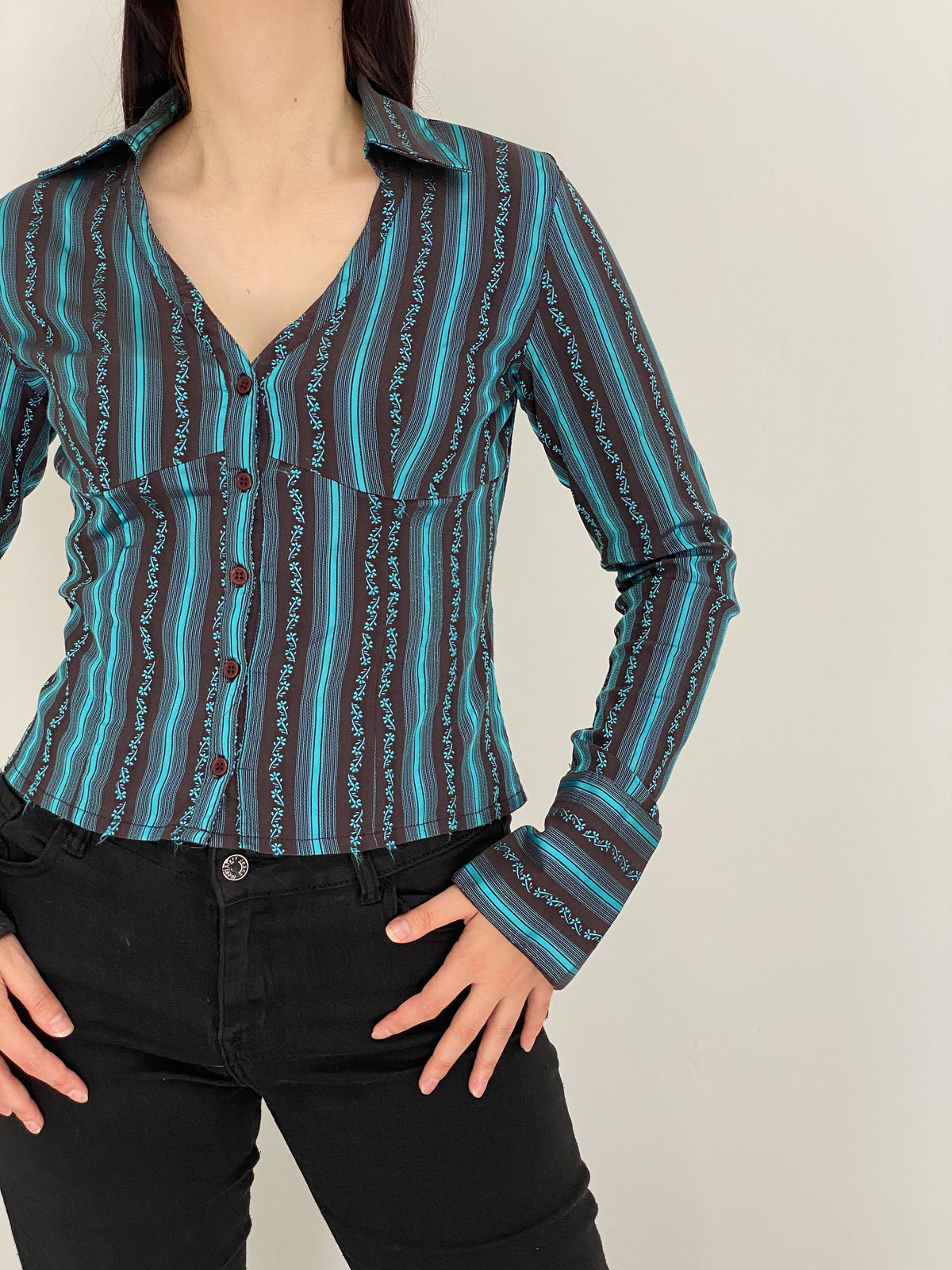 Vintage Y2K Style Turquoise & Brown Striped Fitted Button-Up Shirt - M