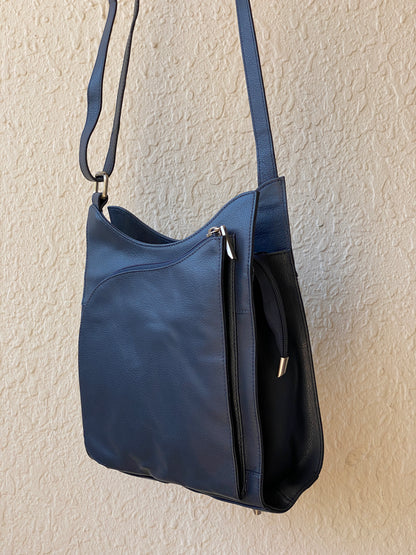 Vintage 90s Helena Vera Navy Blue Minimalist Multi-Pocket Shoulder Crossbody Bag
