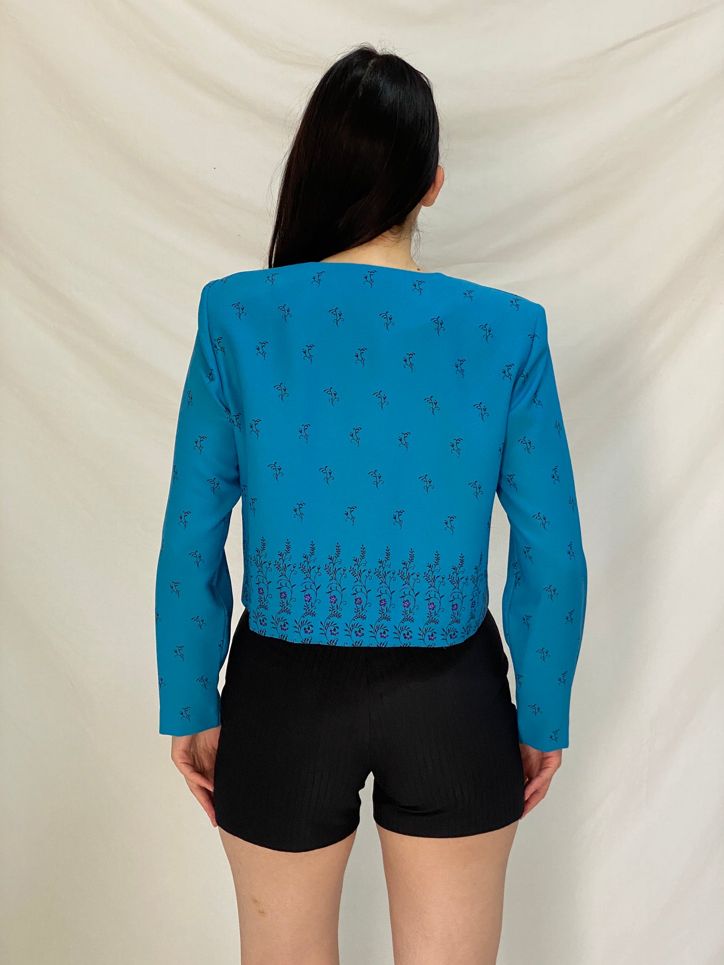 Vintage 90s Leslie Fay Blue Floral Cropped Light Evening Blazer – M