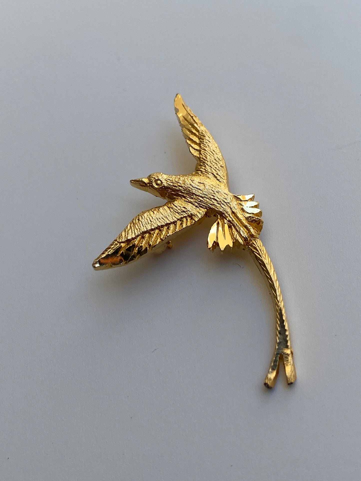 Vintage AA Fine Pewter Gold Tone Flying Swallow Bird Brooch Gold Plated Figural Mini Pin