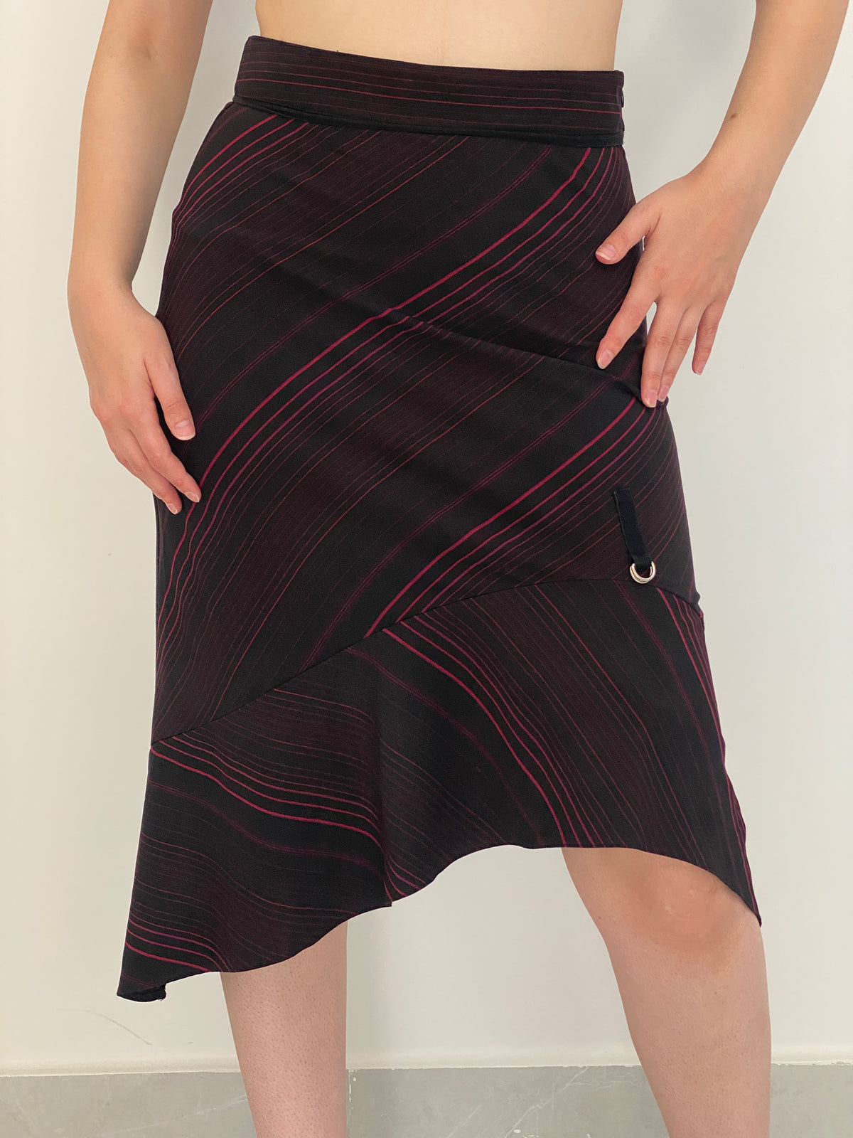 Vintage Xanaka Burgundy Striped Asymmetric Office Core Skirt – M