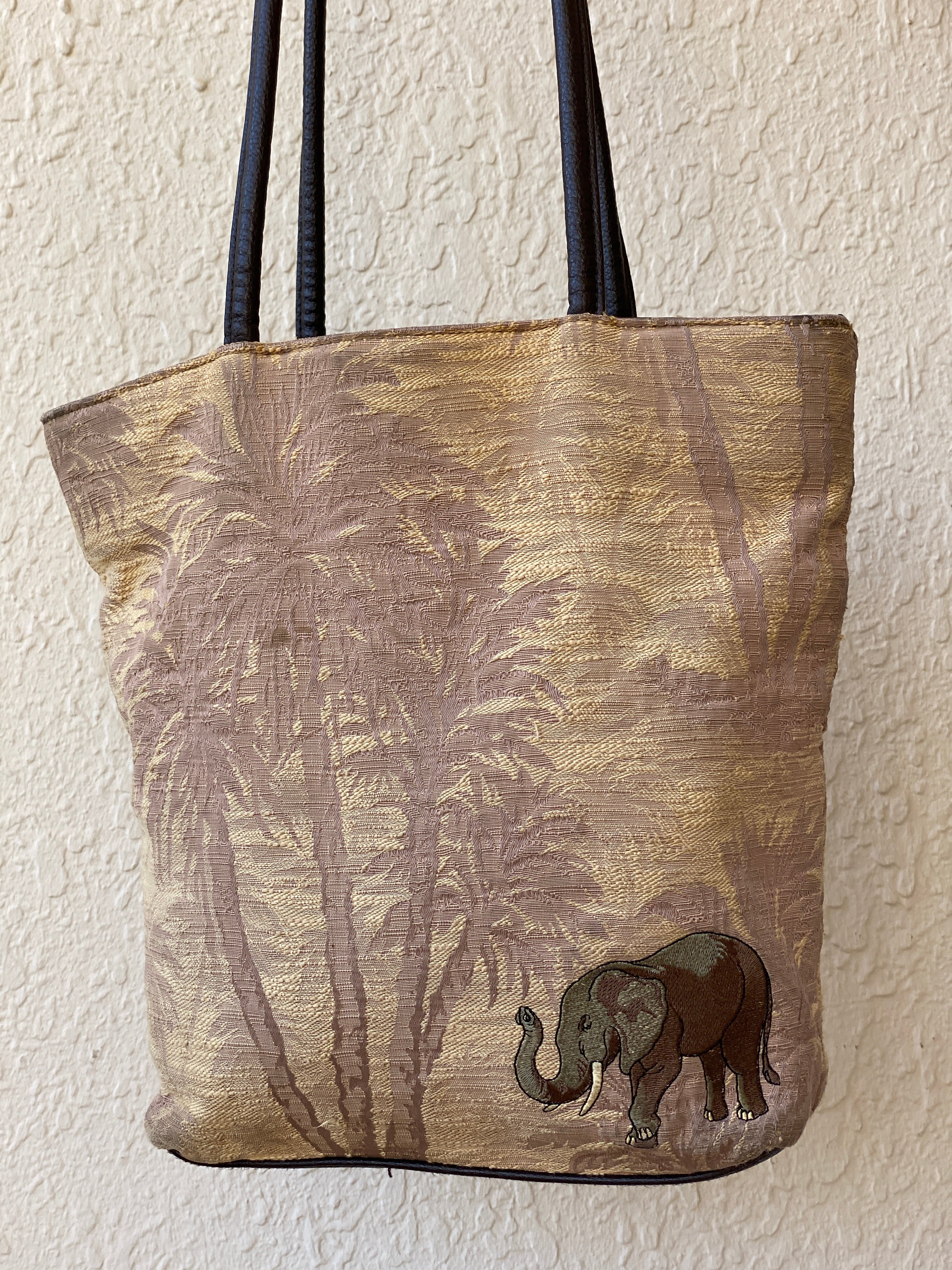 Vintage Bueno Elephant Embroidered Tote Bag – Safari Jungle Print Shoulder Handbag