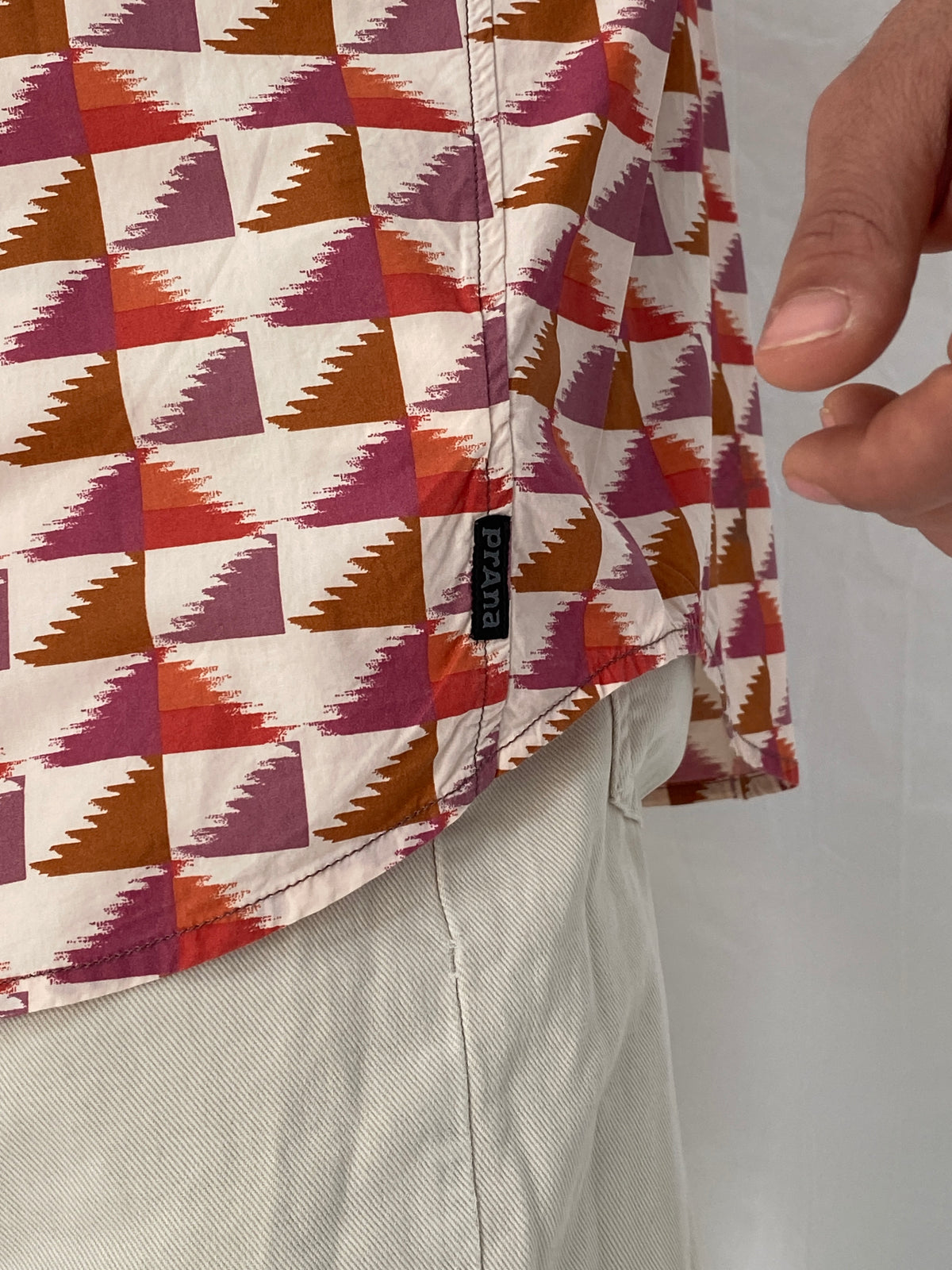 Prana Geometric Print Cotton Red Pink Abstract Short Sleeve Shirt – XL Prana Geometric Print Cotton Red Pink Abstract Short Sleeve Shirt – XL