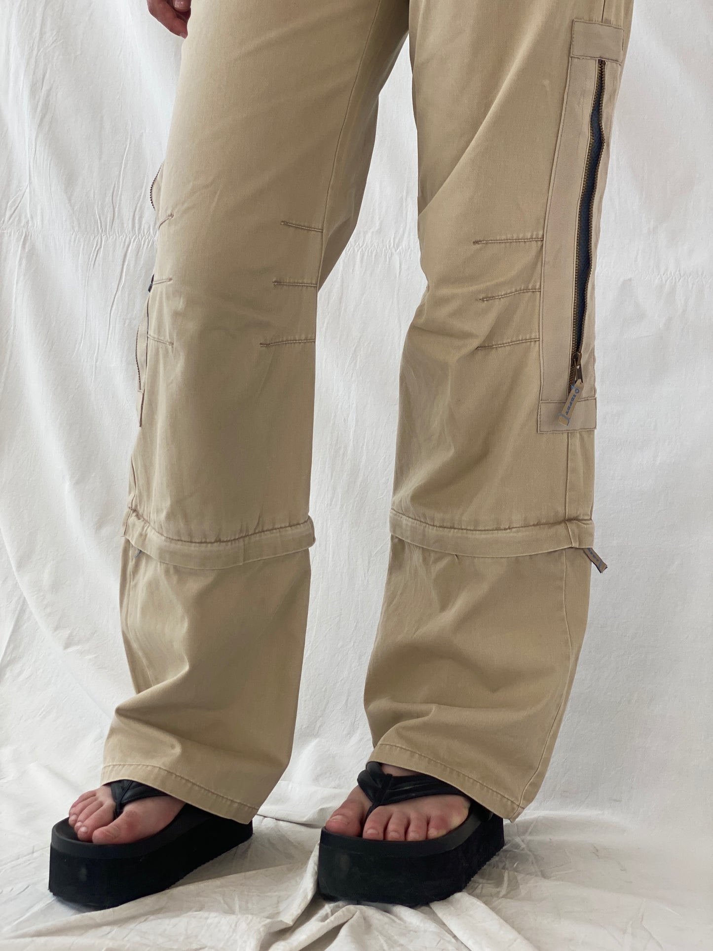 Y2K IDPDT Beige Low Rise Wide Leg Adjustable Length Cargo Pants - M
