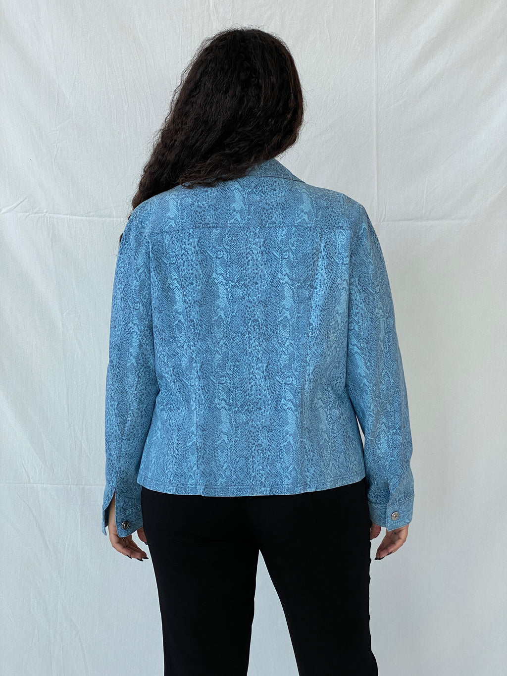 Vintage ColourVille Blue Animal Print Light Women’s Button Jacket - XL