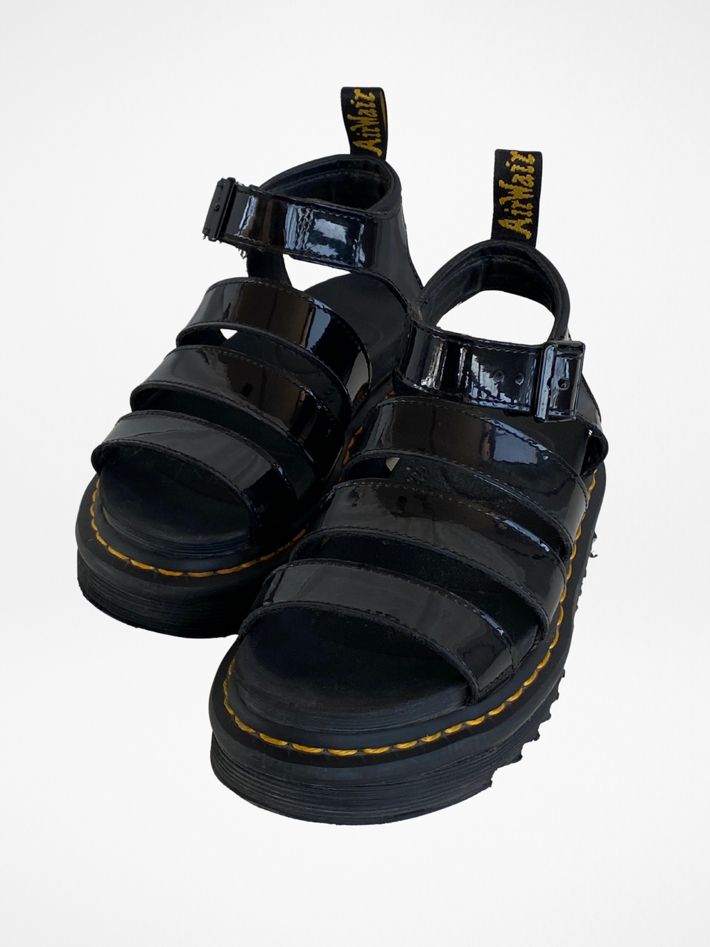 صندل Dr. Martens Blaire الأسود ذو النعل السميك المصنوع من الجلد اللامع - مقاس EU 37