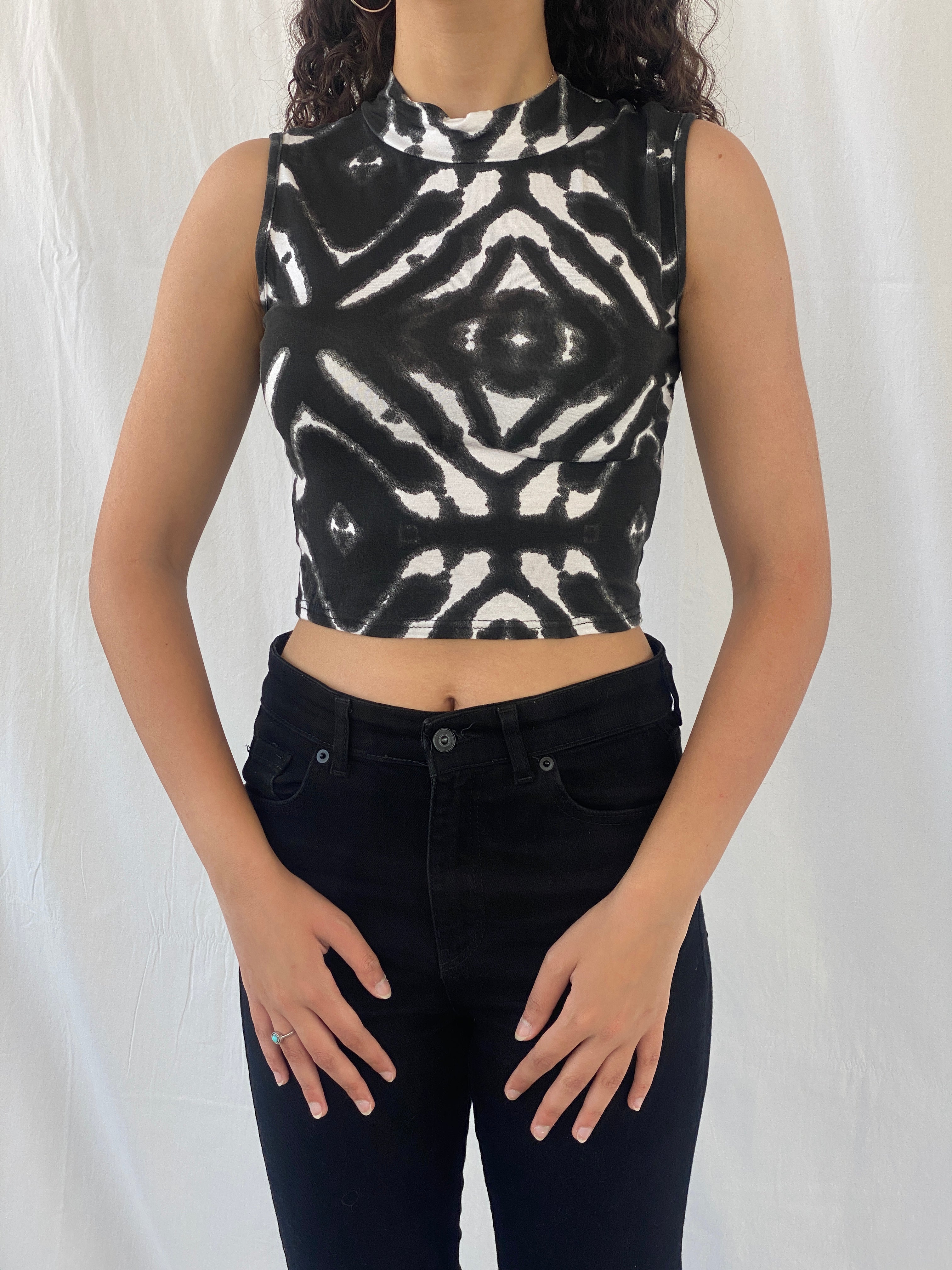 Y2K Head Girl Black White Tie Dye Turtle Neck Crop Top - S