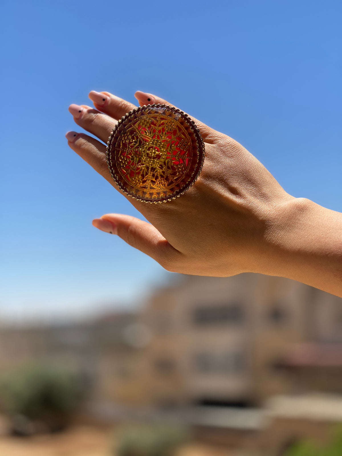 Vintage Gold Tone Filigree Amber Red Lucite Cocktail Statement Ring Vintage Gold Tone Filigree Amber Red Lucite Cocktail Statement Ring