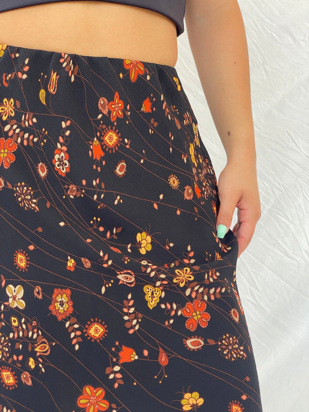 Vintage Handmade Floral Midi Elastic Waist Skirt - M
