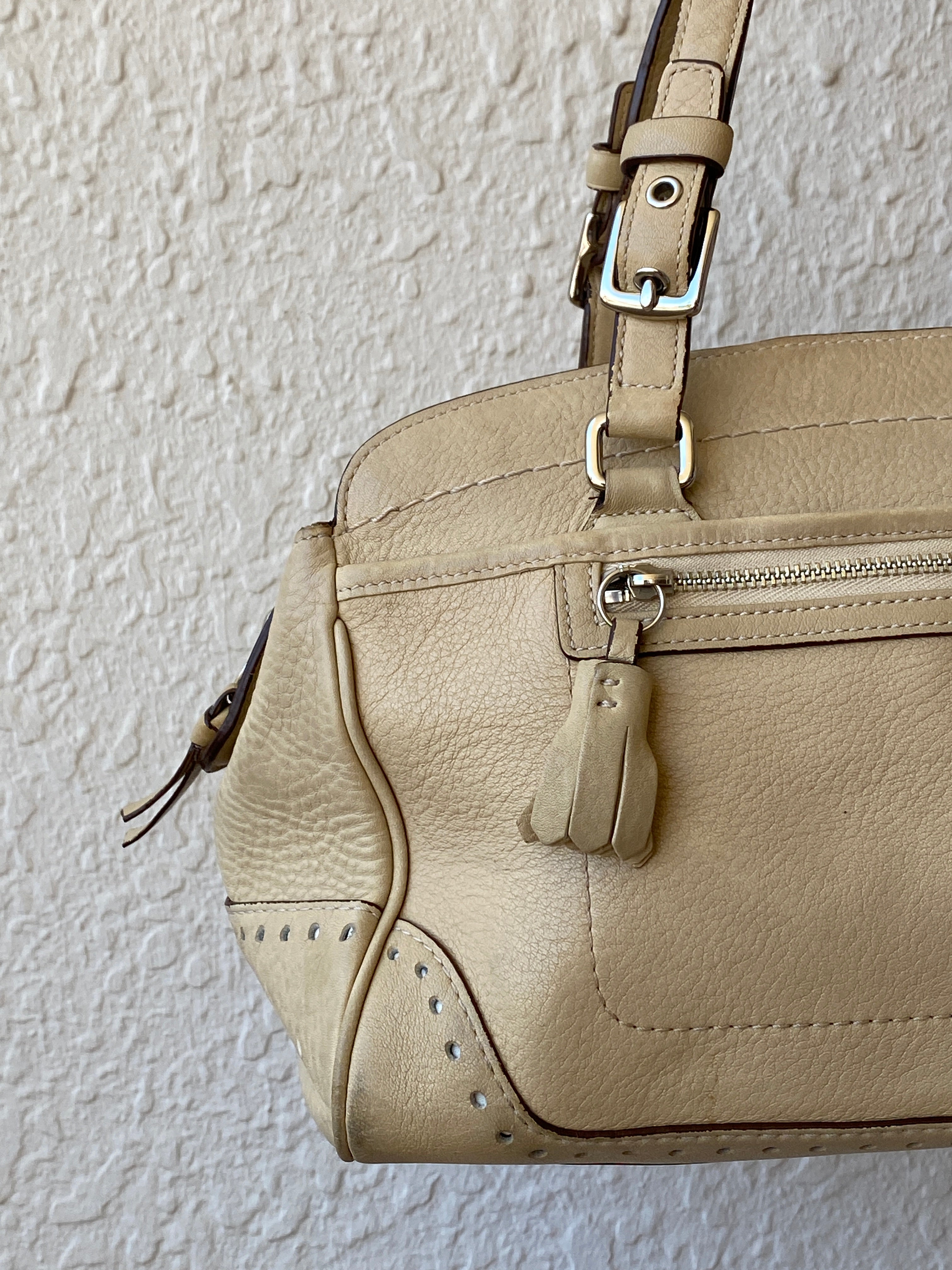 Authentic Coach Hampton Satchel Cream Leather Shoulder Bag