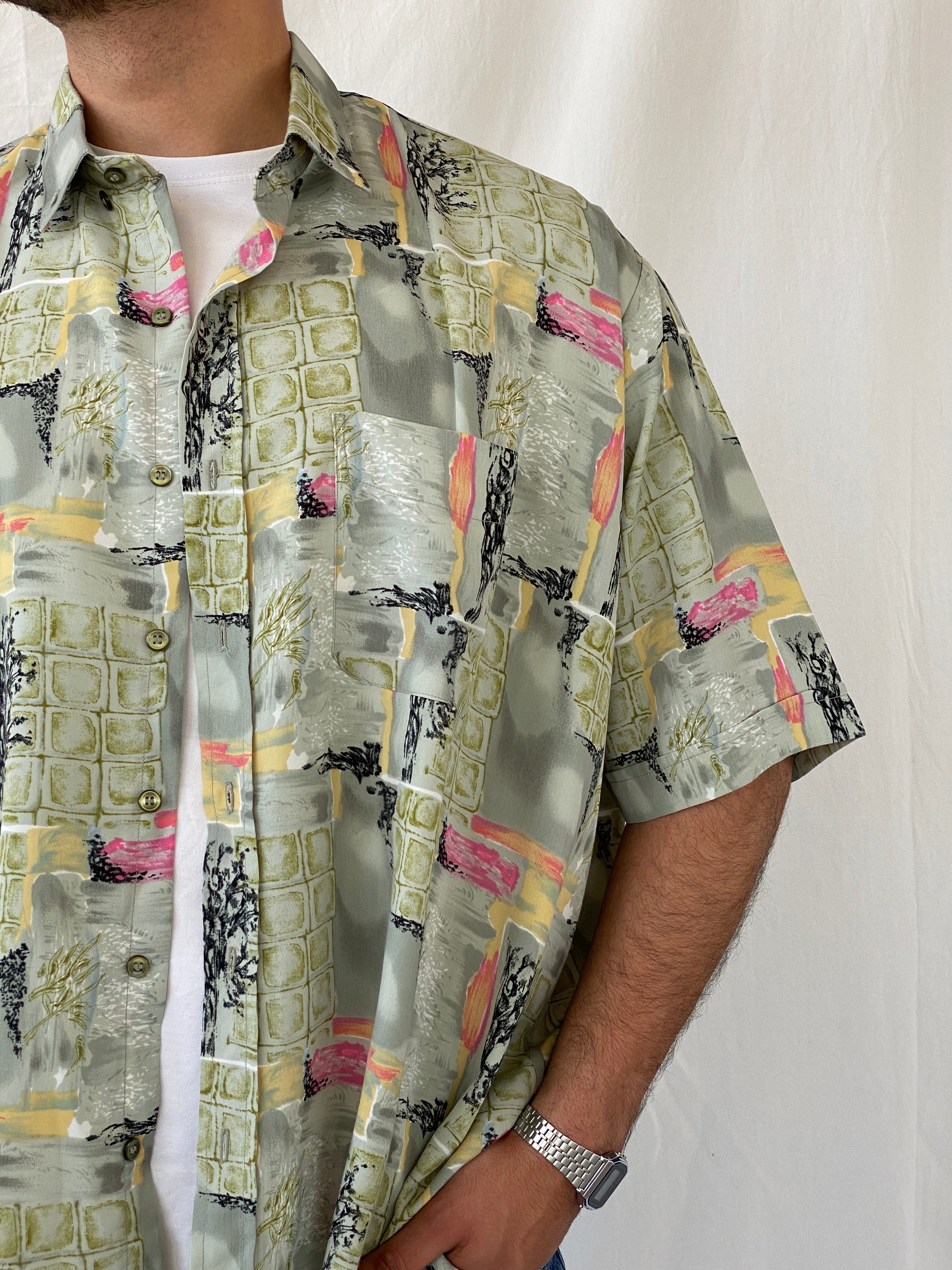 Vintage 90s ريڤوڤ Abstract Green Oversized Men’s Short Sleeve Shirt - XL