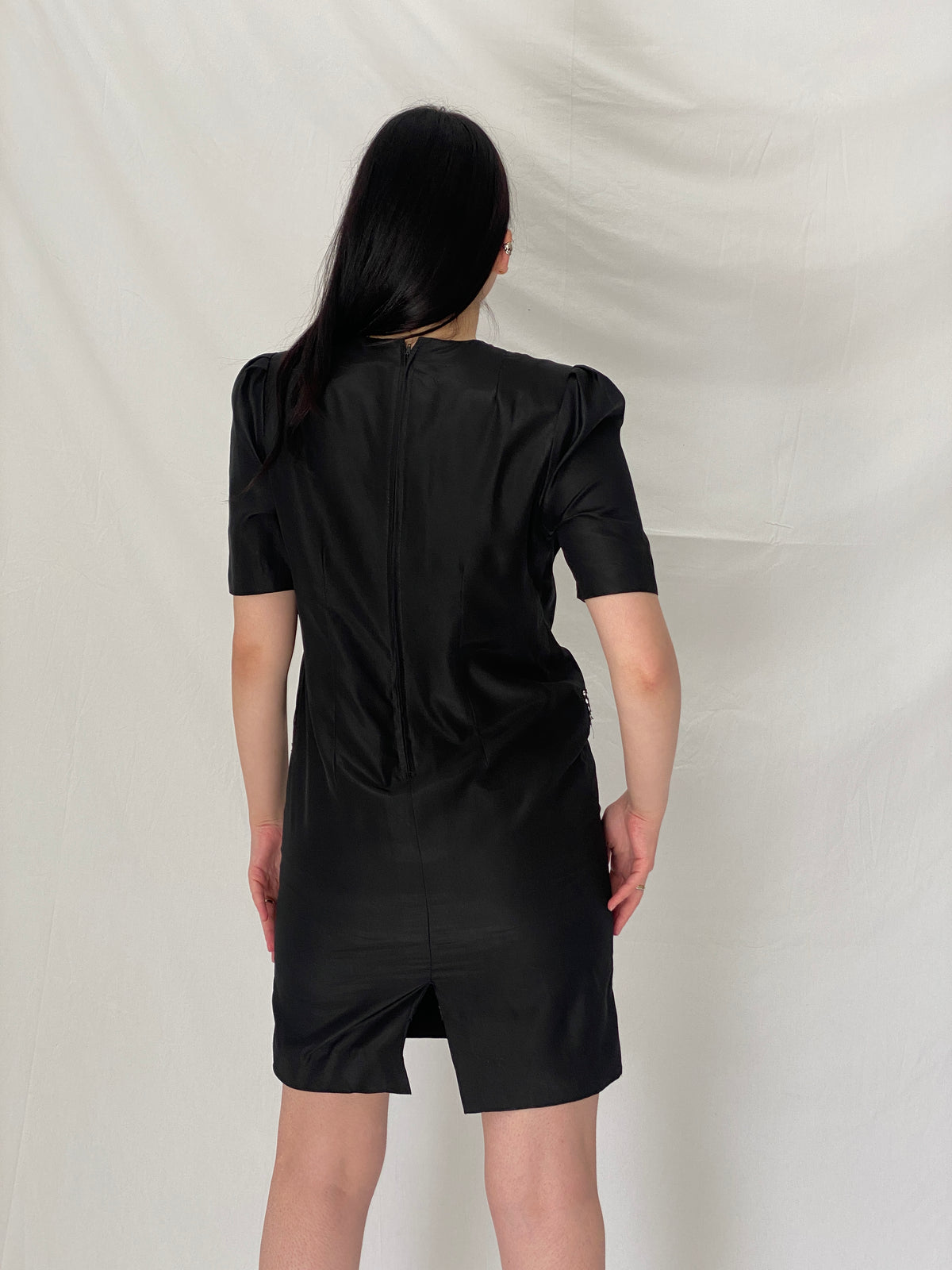 Vintage 90s Black Minimalist Shift Dress with Polka Dot Trim Detail - S Vintage 90s Black Minimalist Shift Dress with Polka Dot Trim Detail - S