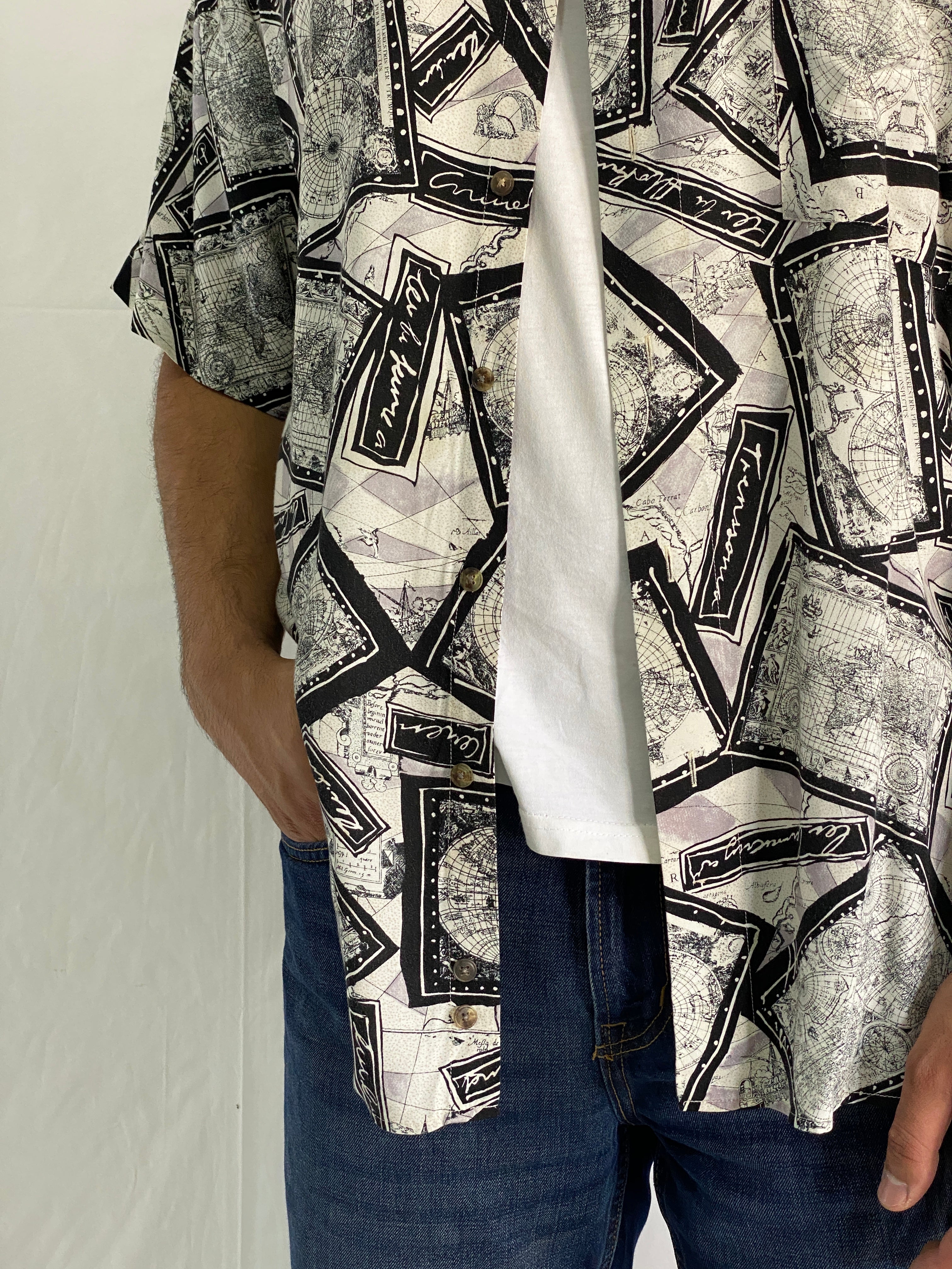 Vintage Roundtree & Yorke Map Print Travel Theme Men’s Short Sleeve Button Up Shirt - XL