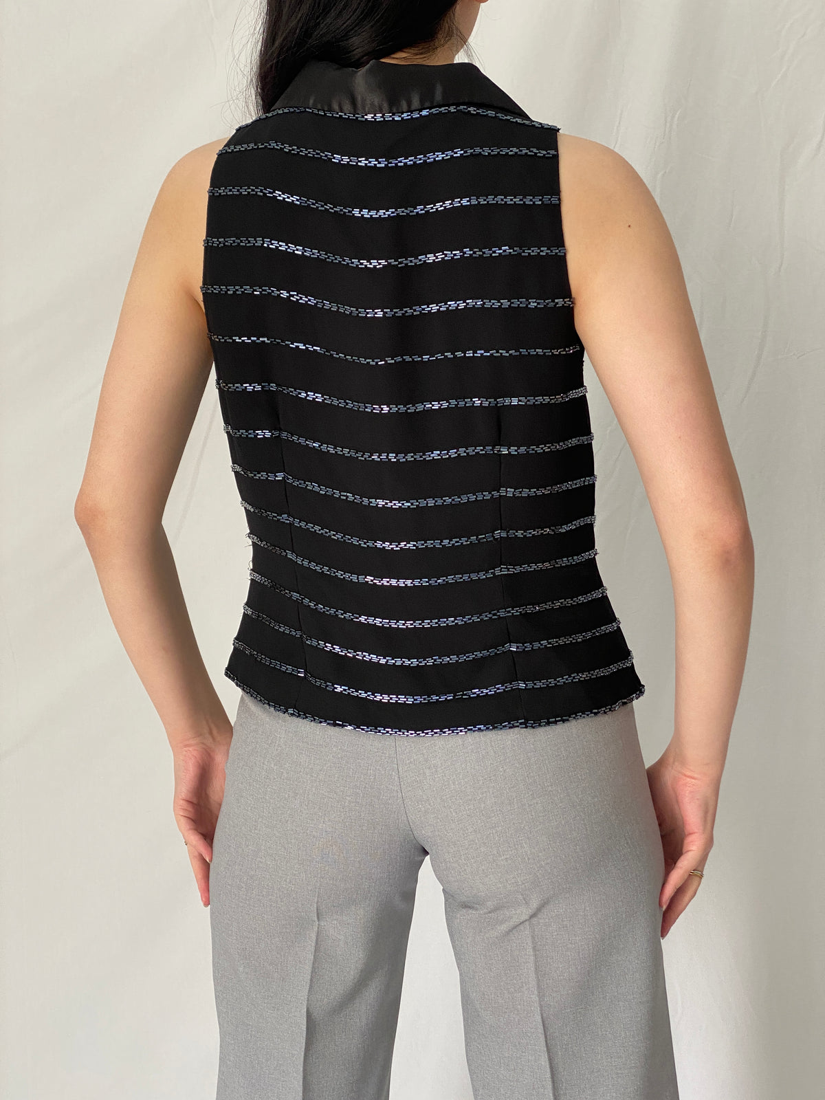 Vintage JK ARA Black Beaded Party Sleeveless Top Embellished Evening Blouse – M Vintage JK ARA Black Beaded Party Sleeveless Top Embellished Evening Blouse – M