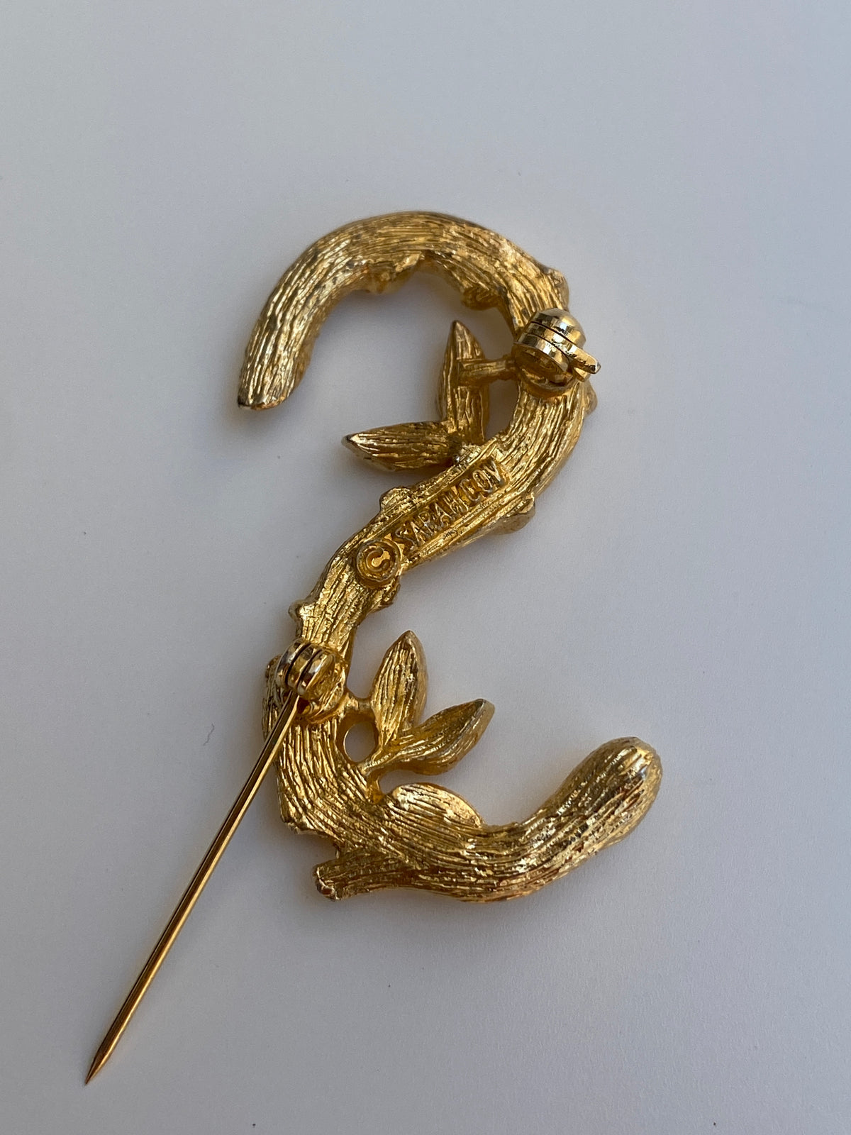 Vintage Sarah Coventry Gold Tone Bamboo Twig Brooch Abstract Nature Pin Vintage Sarah Coventry Gold Tone Bamboo Twig Brooch Abstract Nature Pin