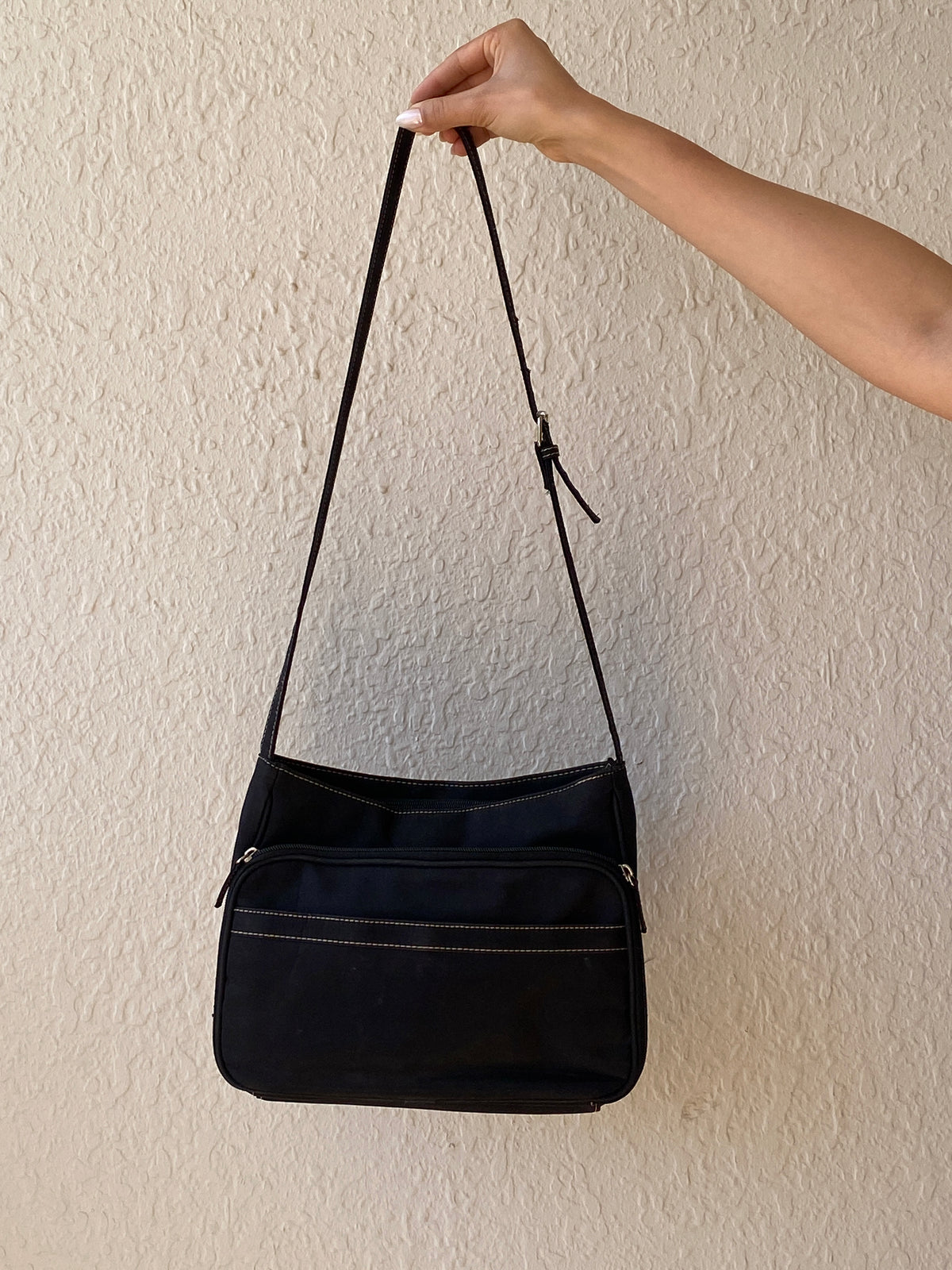 Vintage Y2K Jaclyn Smith Black Nylon Shoulder Multi-Pocket Crossbody Bag Vintage Y2K Jaclyn Smith Black Nylon Shoulder Multi-Pocket Crossbody Bag