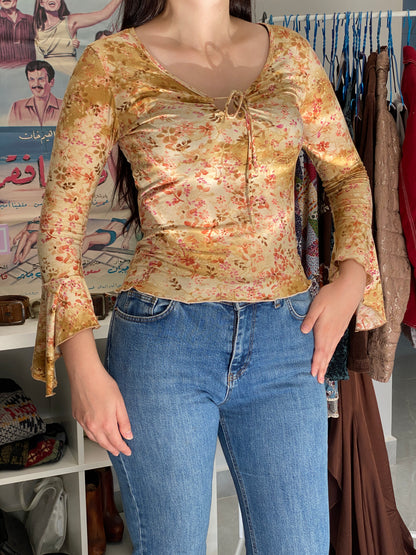 Vintage Ambiance Beige Floral Ruched Bell Sleeve Top – S