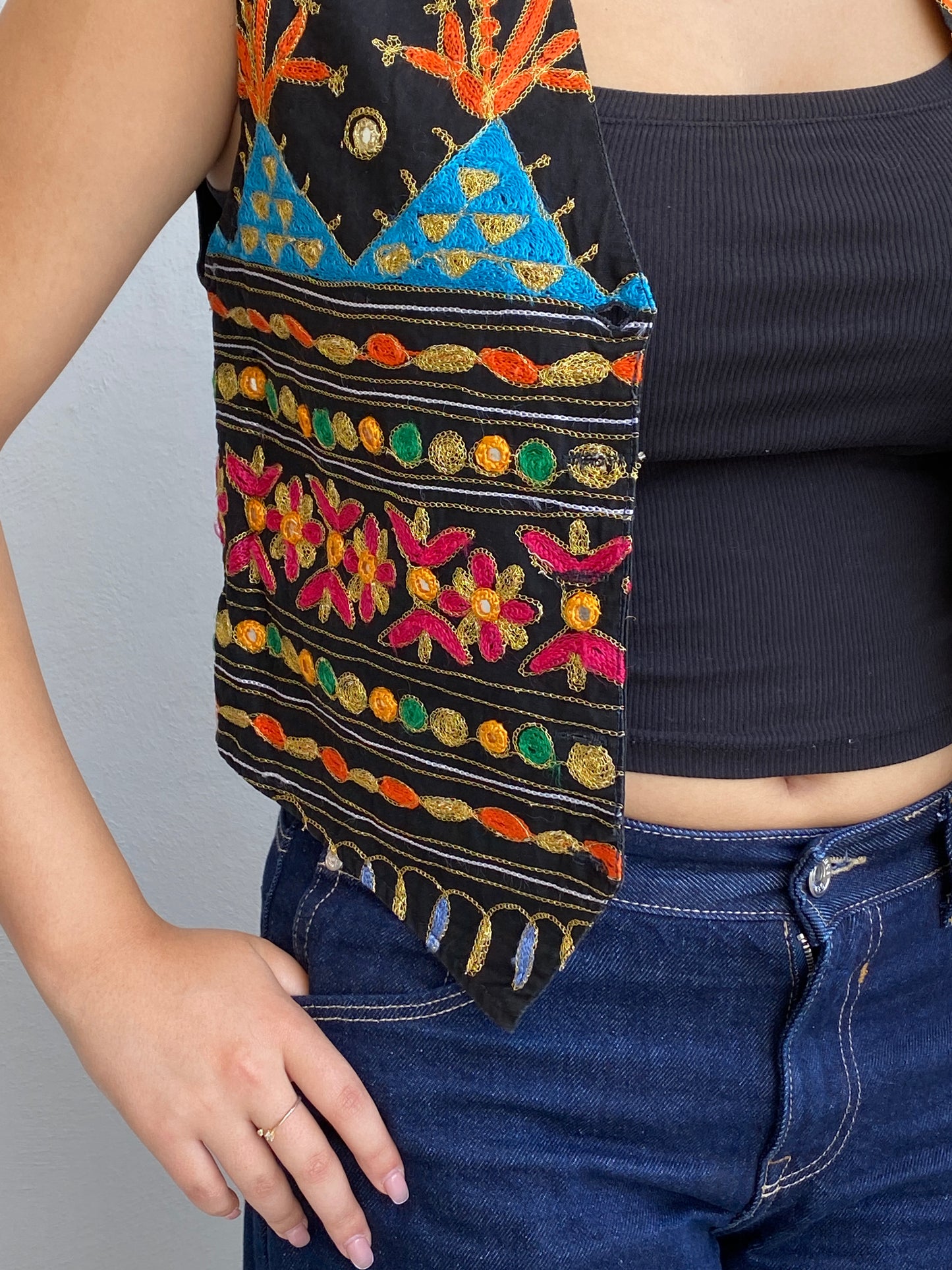 Vintage 90s Strike A Pose Black Embroidered Cotton Boho Festival Vest - S