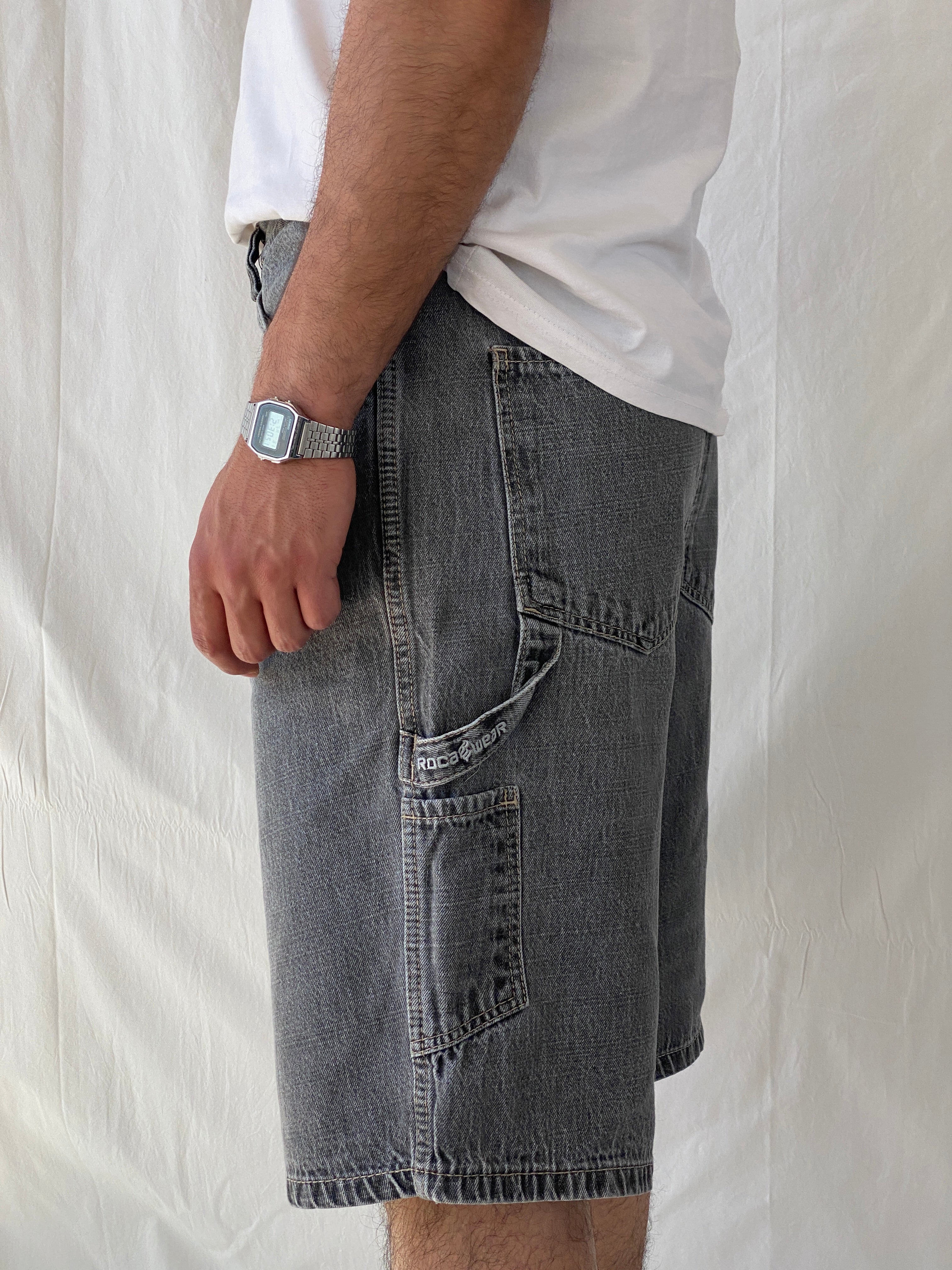 Y2K ROCAWEAR Washed Black Denim Shorts Streetwear Utility Gray Jorts