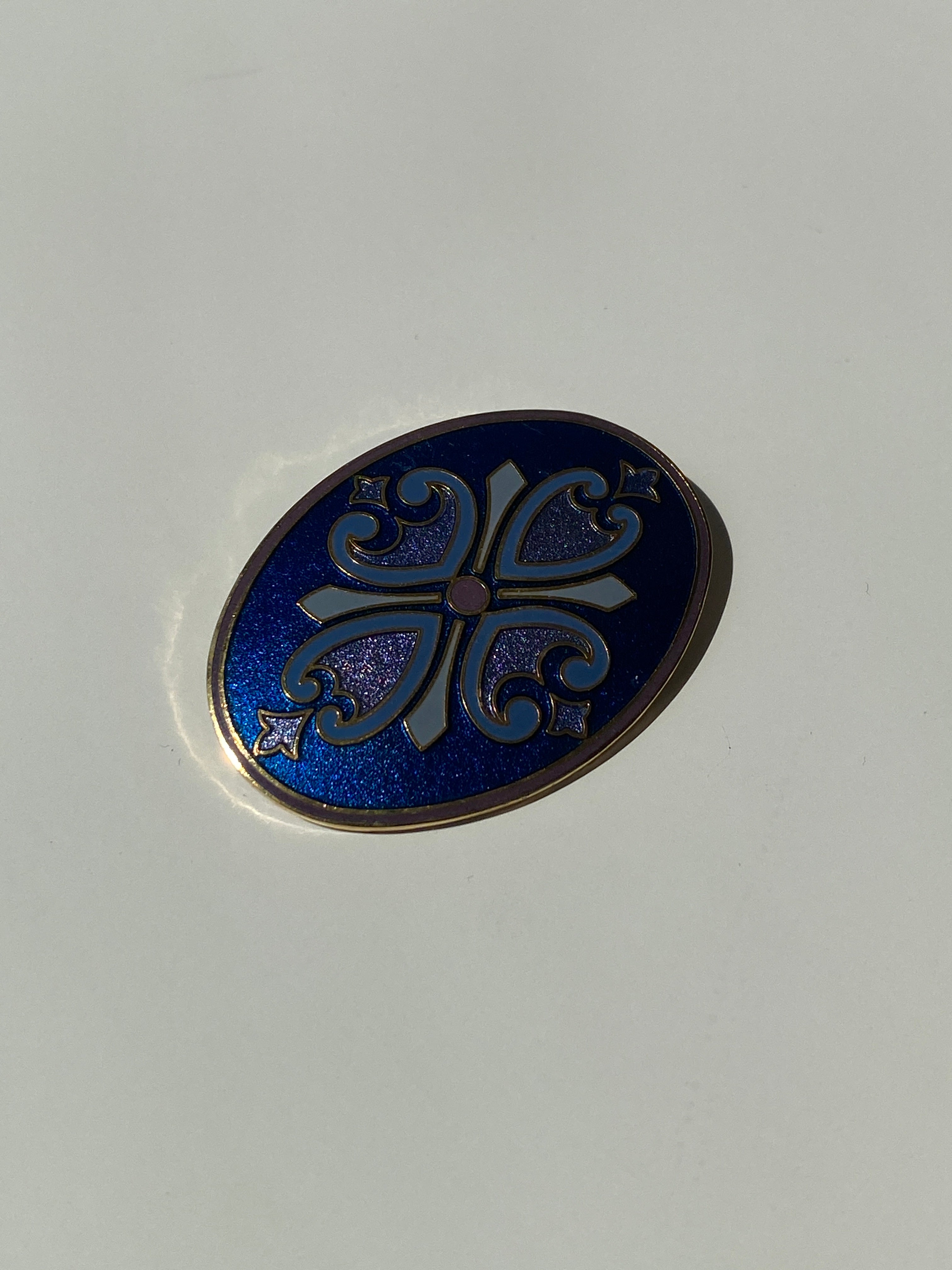 Vintage 1980s Isle of Skye Signed Blue Art Deco Style Gold Brooch