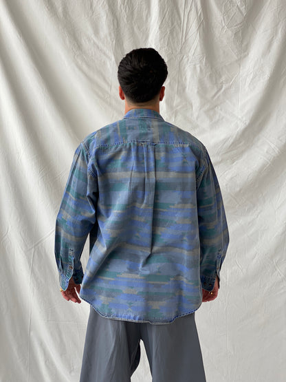 Vintage 90s Woolrich Men’s Long Sleeve Blue Cotton Button Down Shirt - L