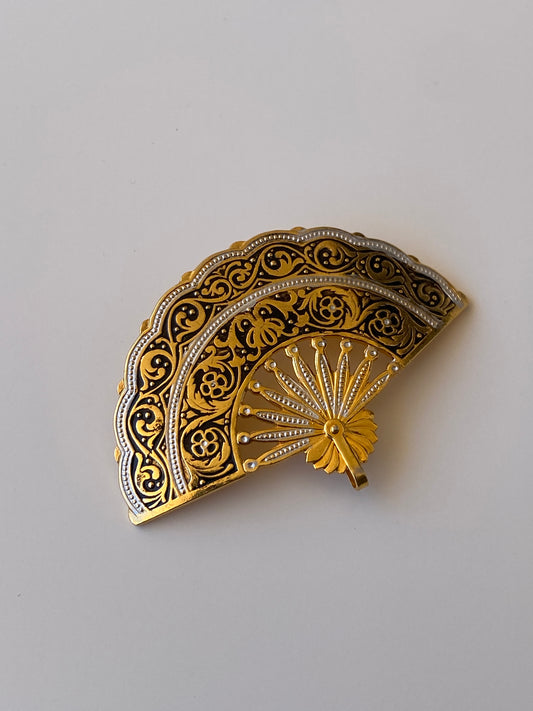 Vintage Ornate Fan Brooch Gold Tone Black Enamel Filigree Pin