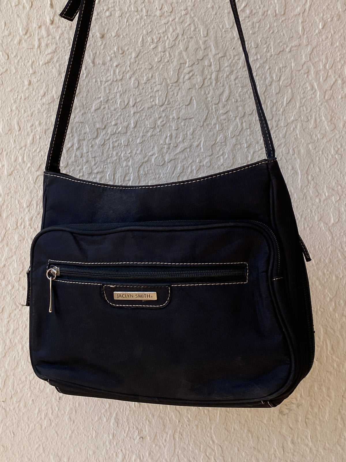 Vintage Y2K Jaclyn Smith Black Nylon Shoulder Multi-Pocket Crossbody Bag Vintage Y2K Jaclyn Smith Black Nylon Shoulder Multi-Pocket Crossbody Bag