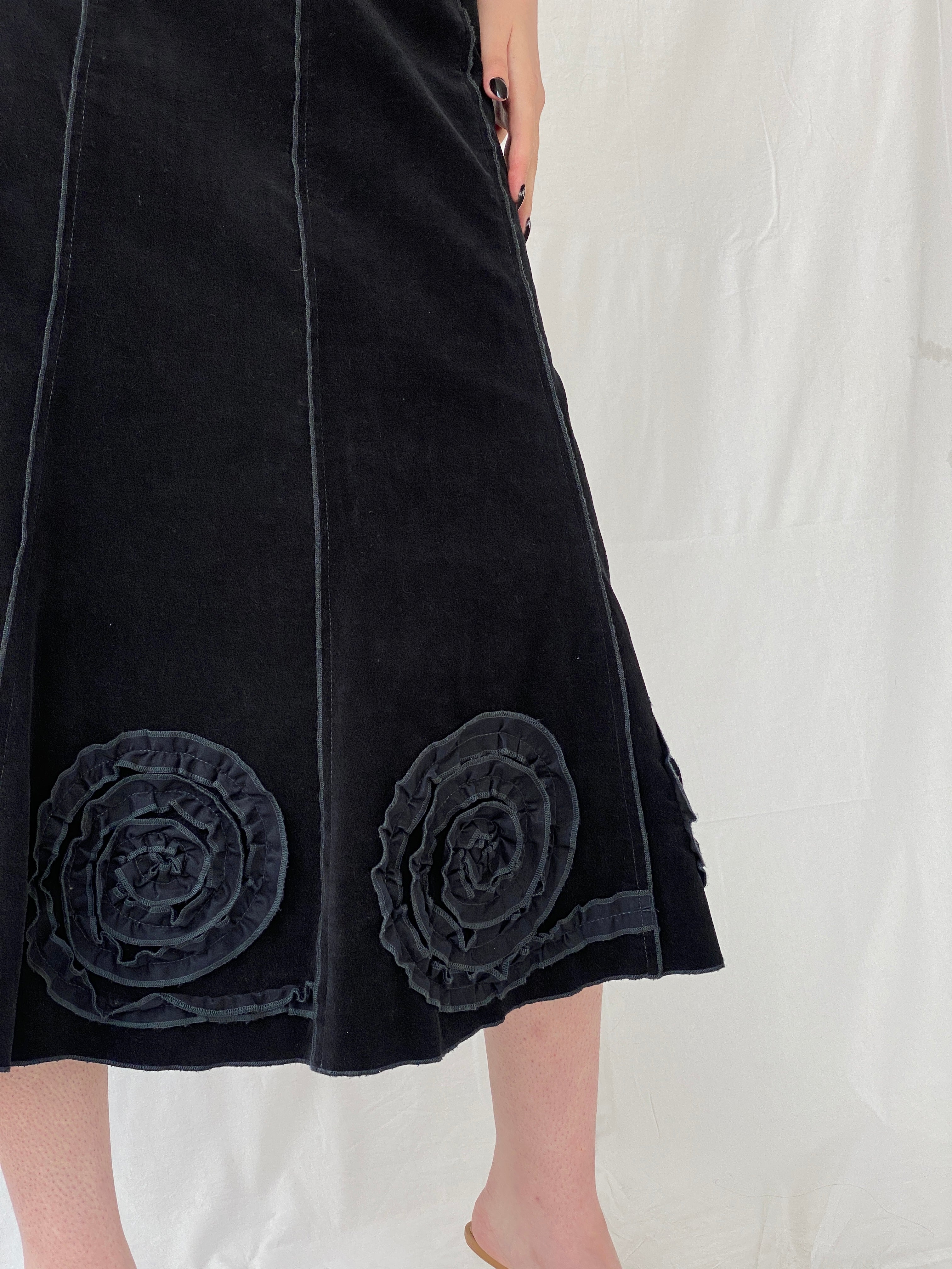 Vintage 90s Tence Black Grunge Spiral Details Midi Velvet A-Line Skirt - M
