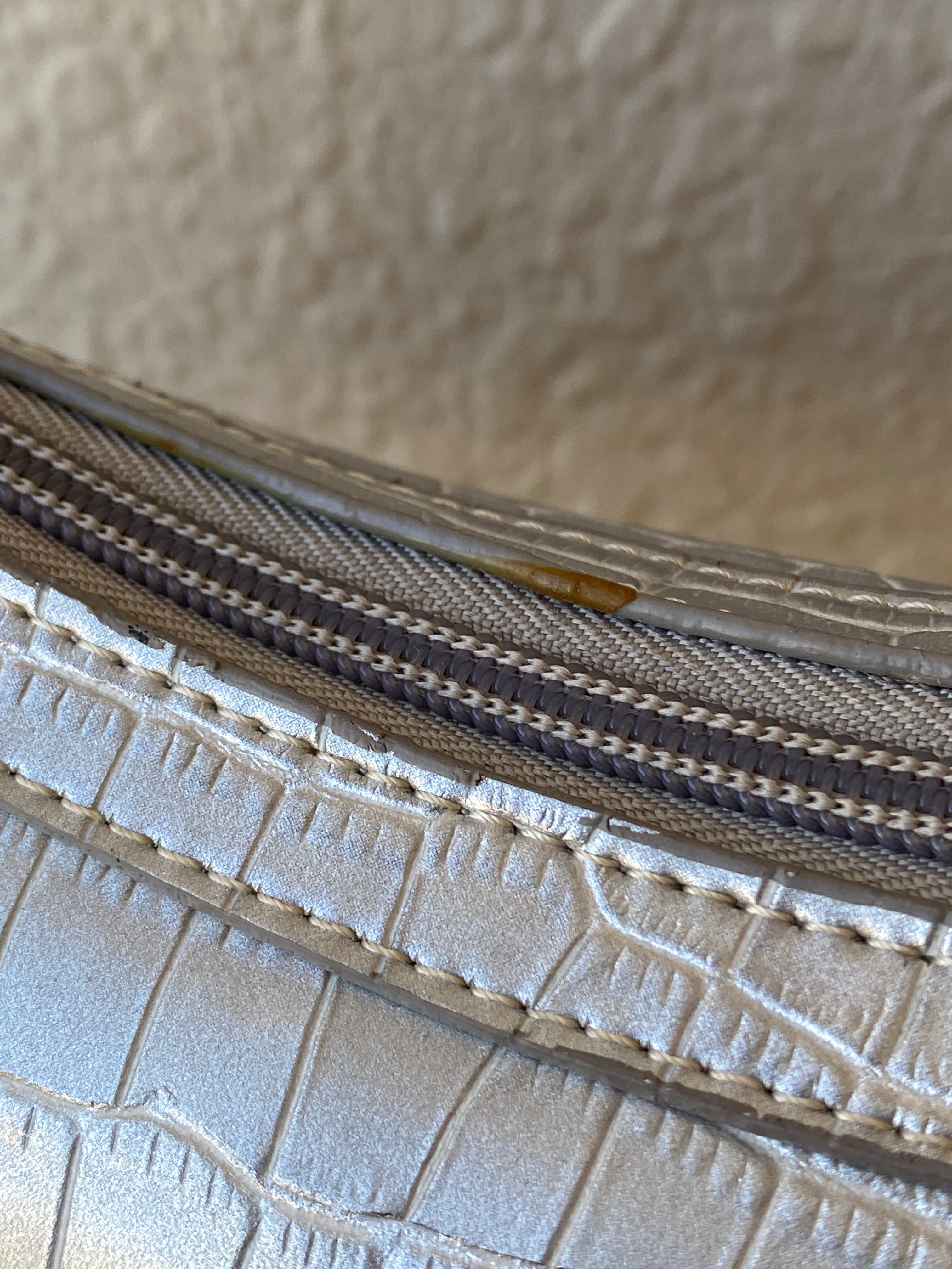 Nine West Silver Croc Embossed Shoulder Bag – Y2K Chain Strap Purse