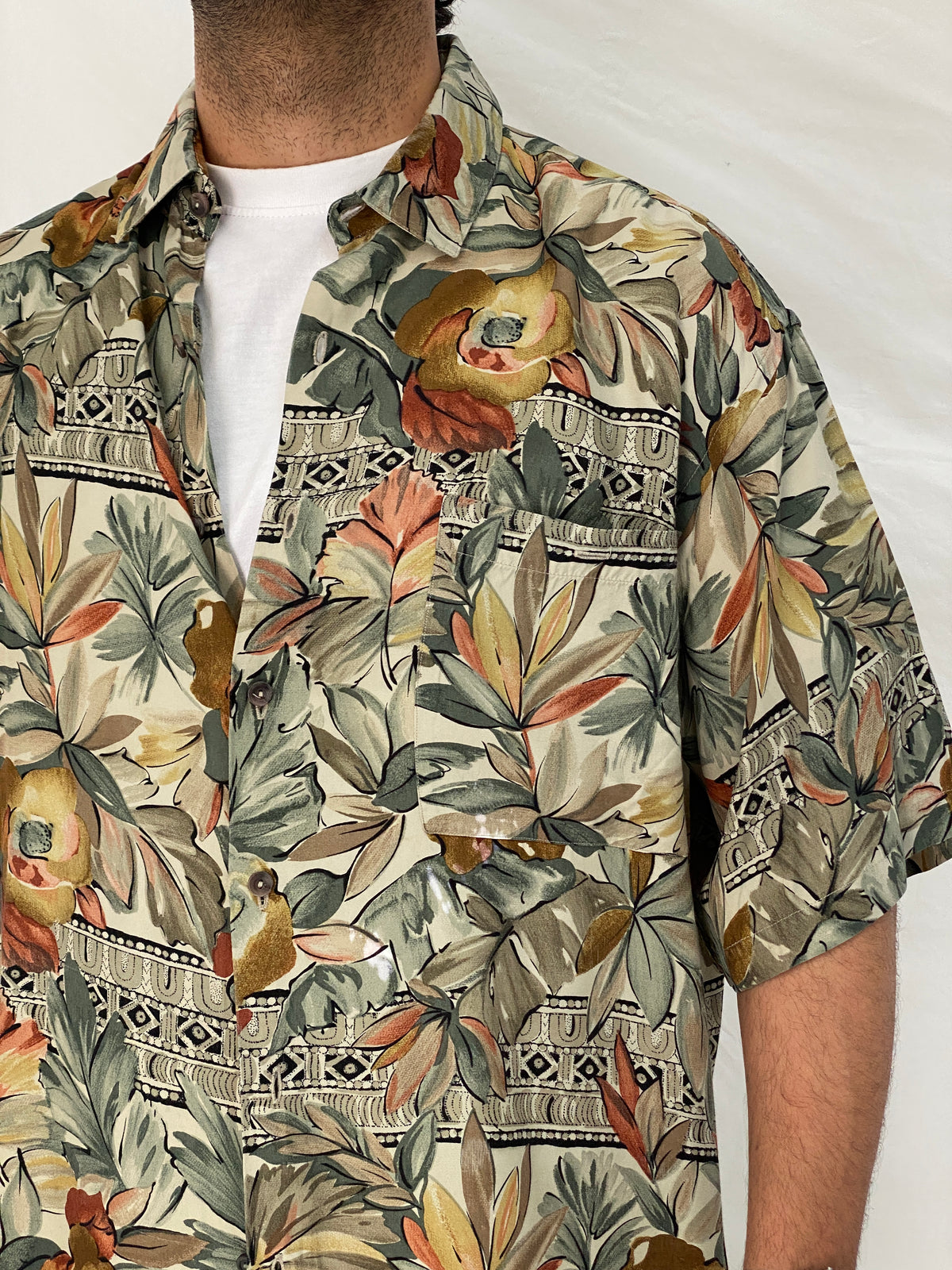 Vintage Burma Bibas Earth Tone Tropical Rayon Shirt – L Vintage Burma Bibas Earth Tone Tropical Rayon Shirt – L