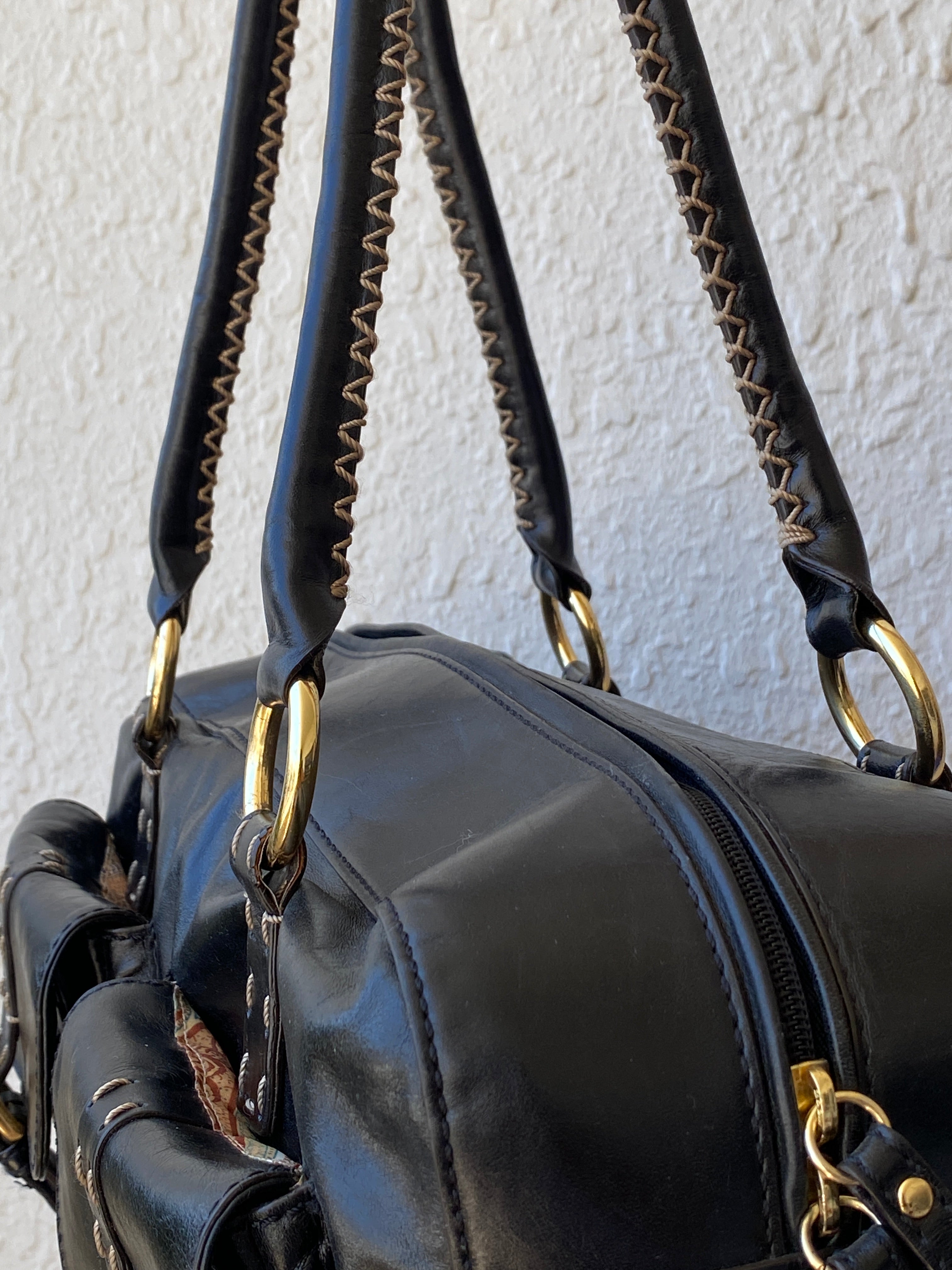 Vintage Hype Genuine Leather Satchel Shoulder Bag Black with Buckle & Stitching Detail Purse